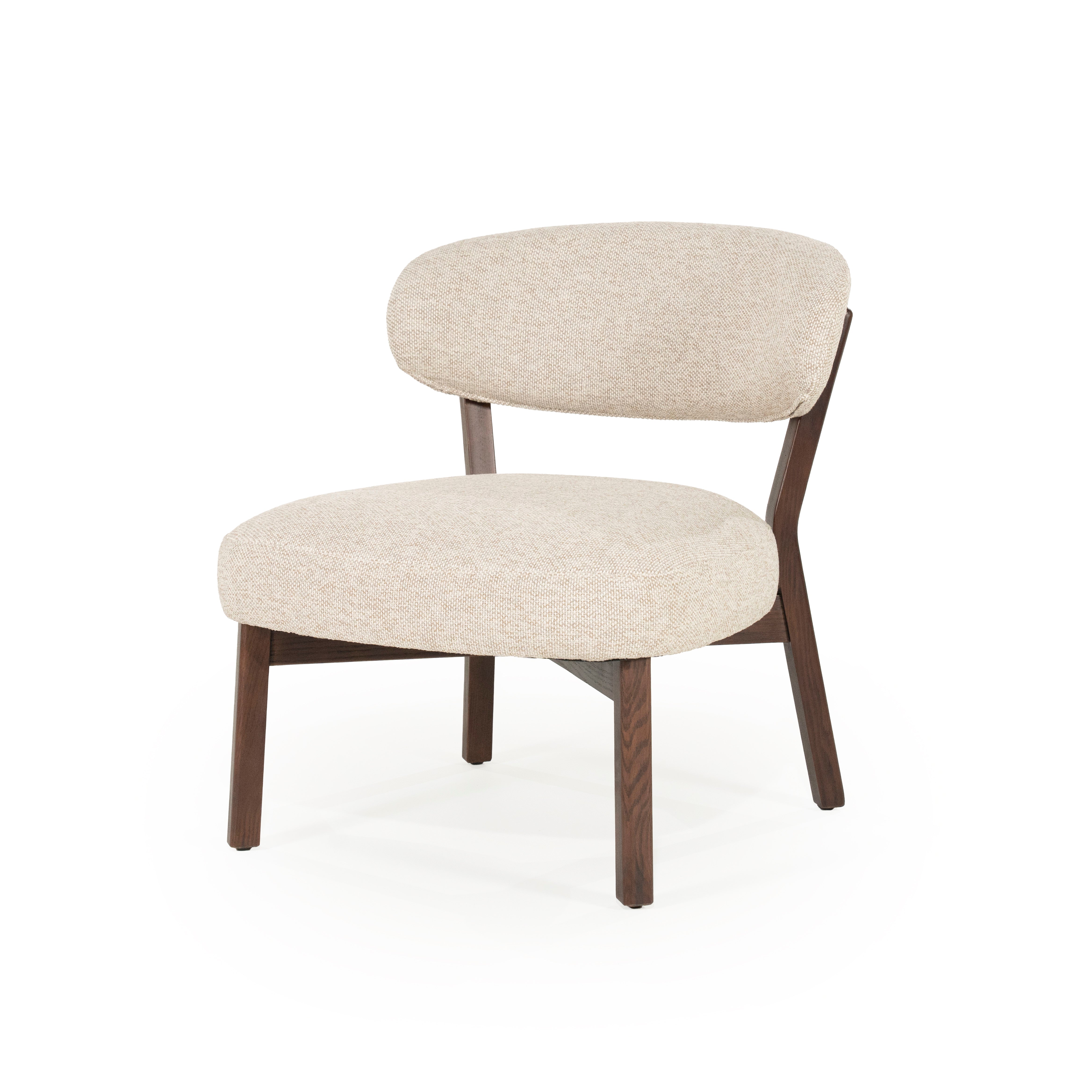 Sessel MIKKY beige mit dunklem Holzgestell