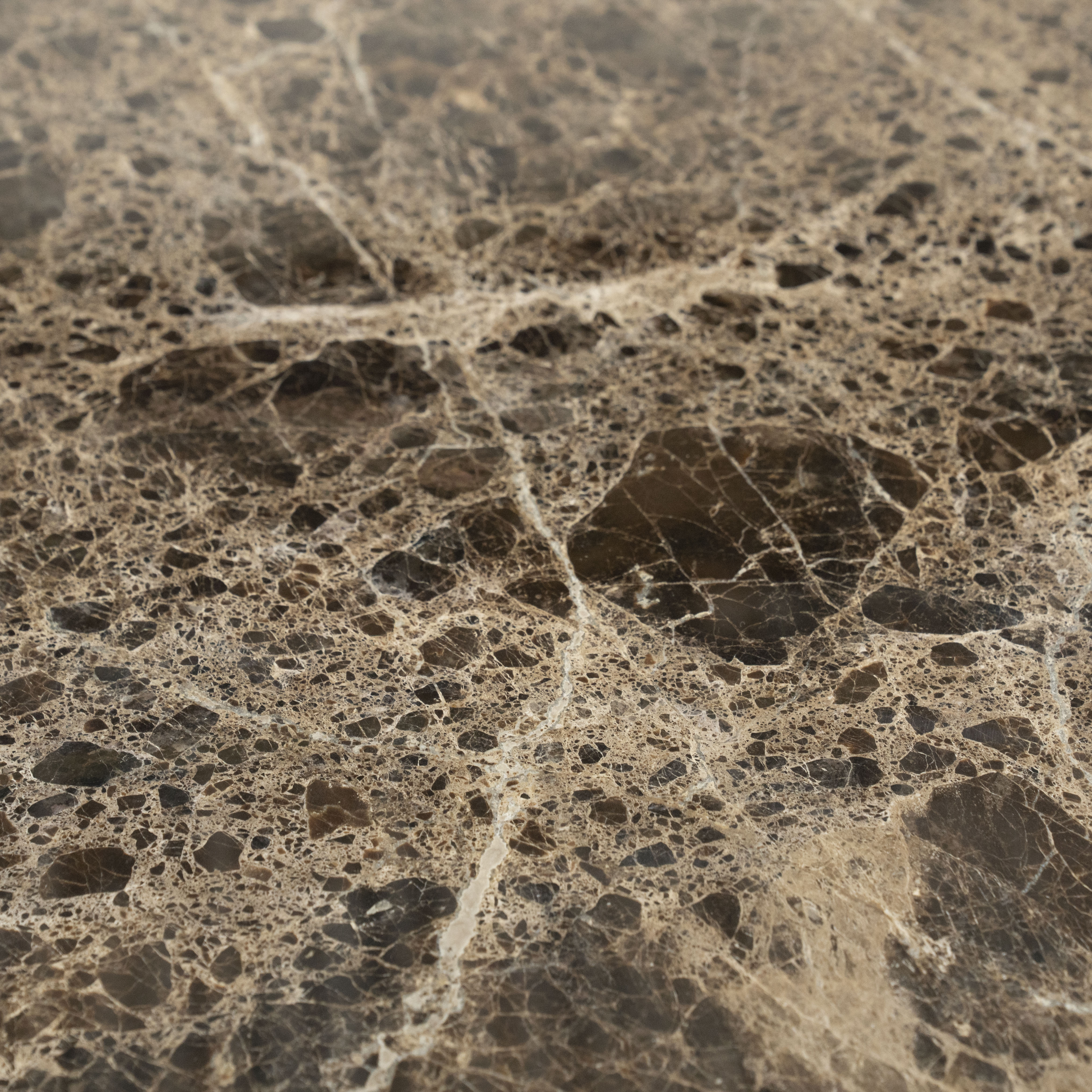 Couchtisch RICO dunkelbrauner Marmor mit Metallbasis