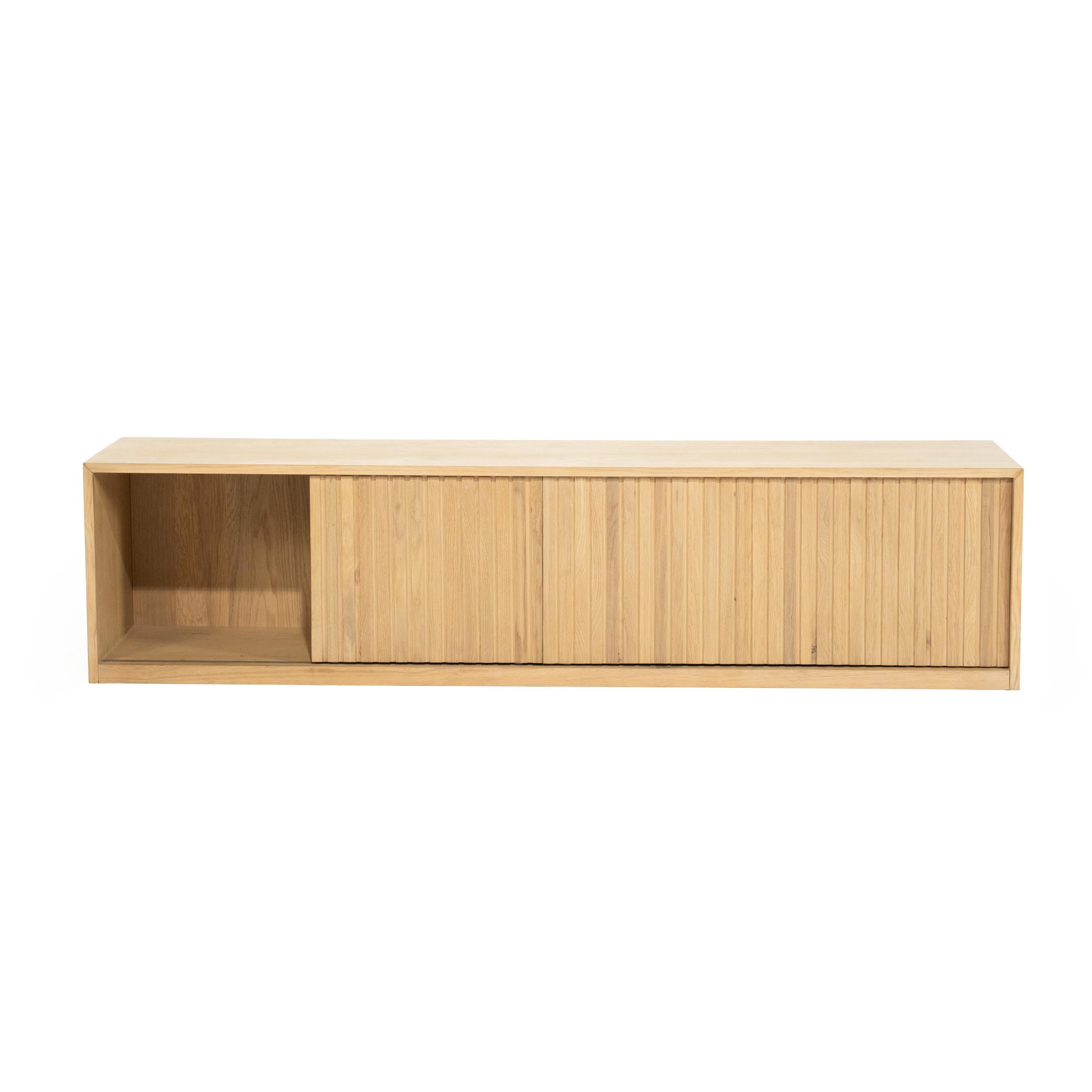 MILO RTV Cabinet Oak Wood