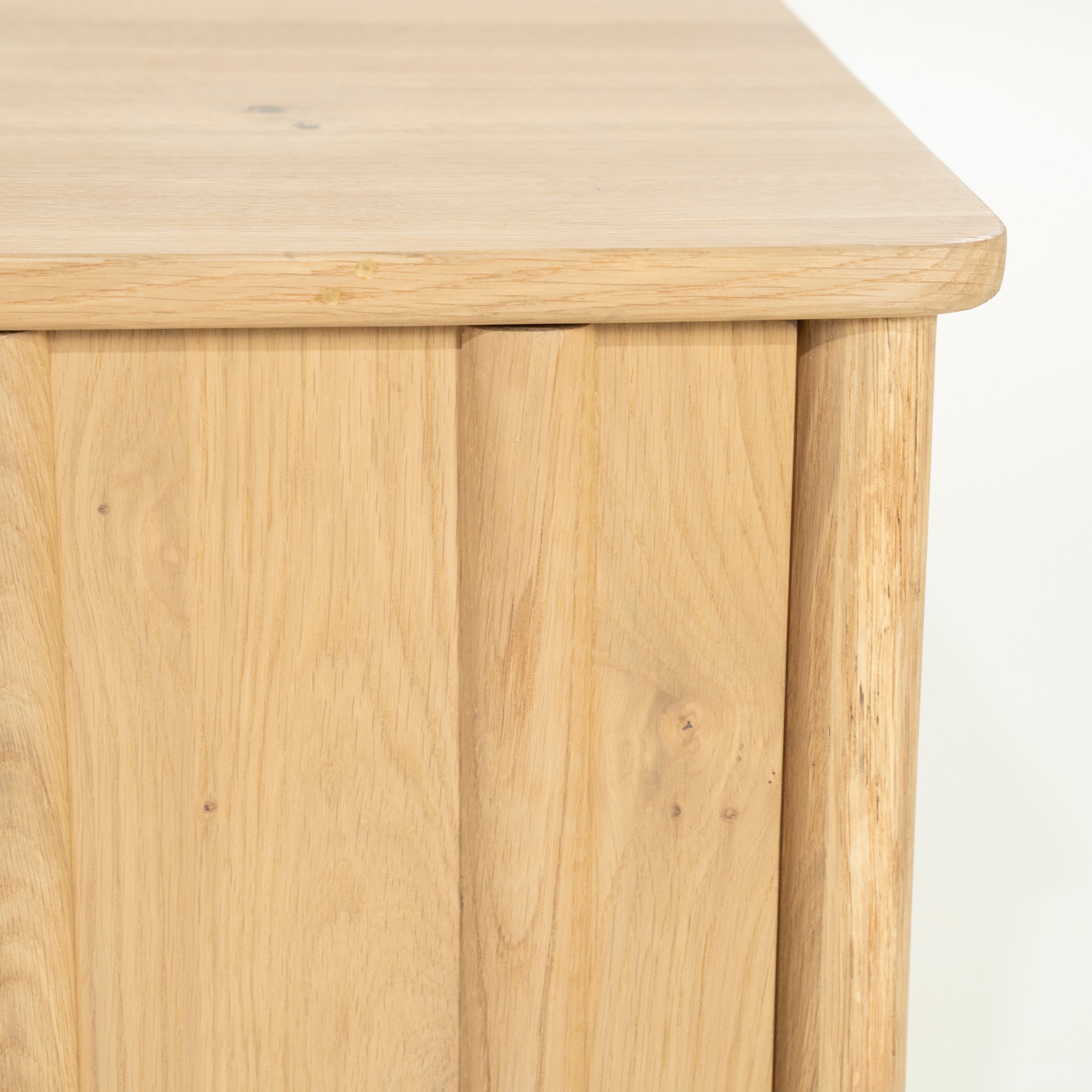 JAKE RTV Cabinet Oak Wood