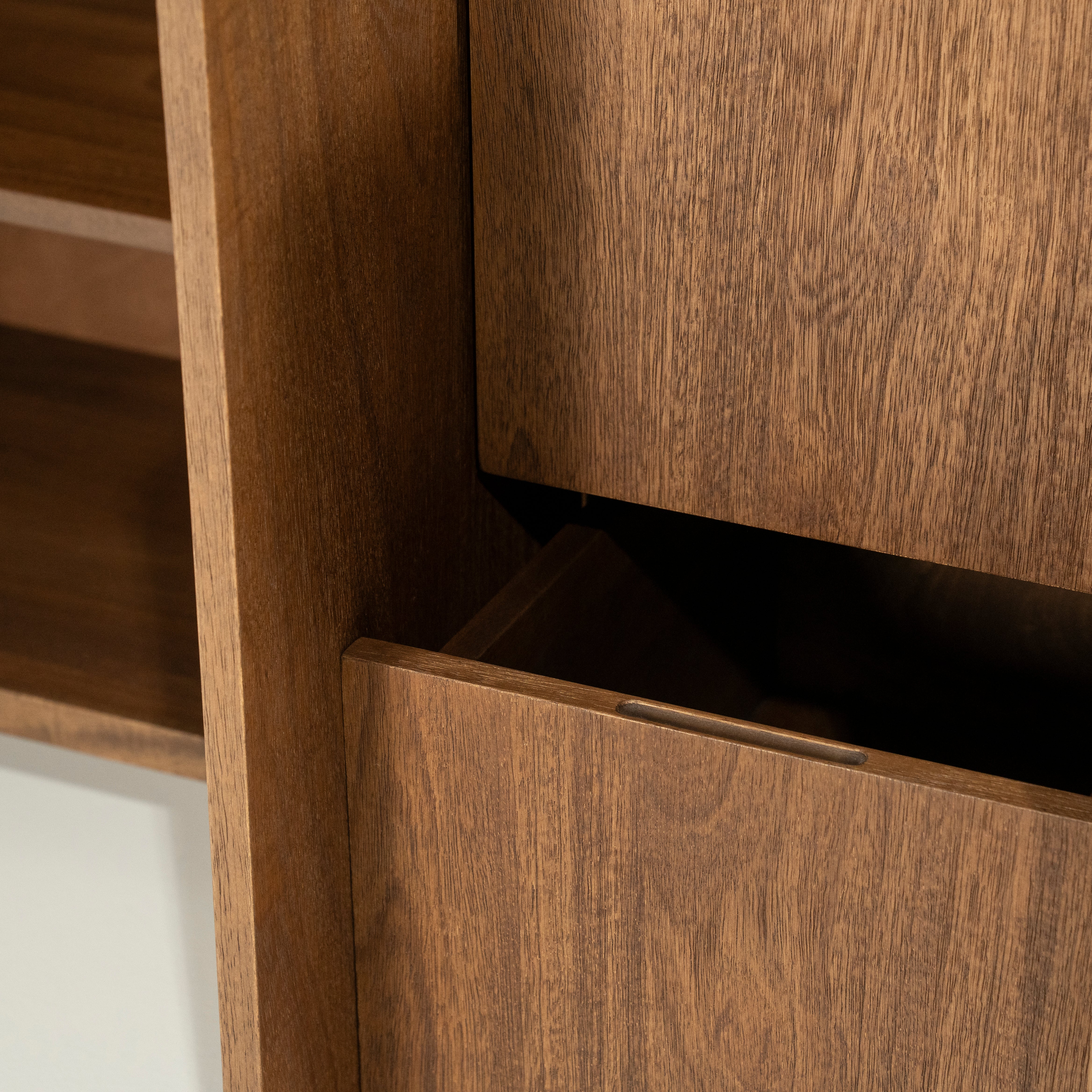 EDWARD TV cabinet mango wood