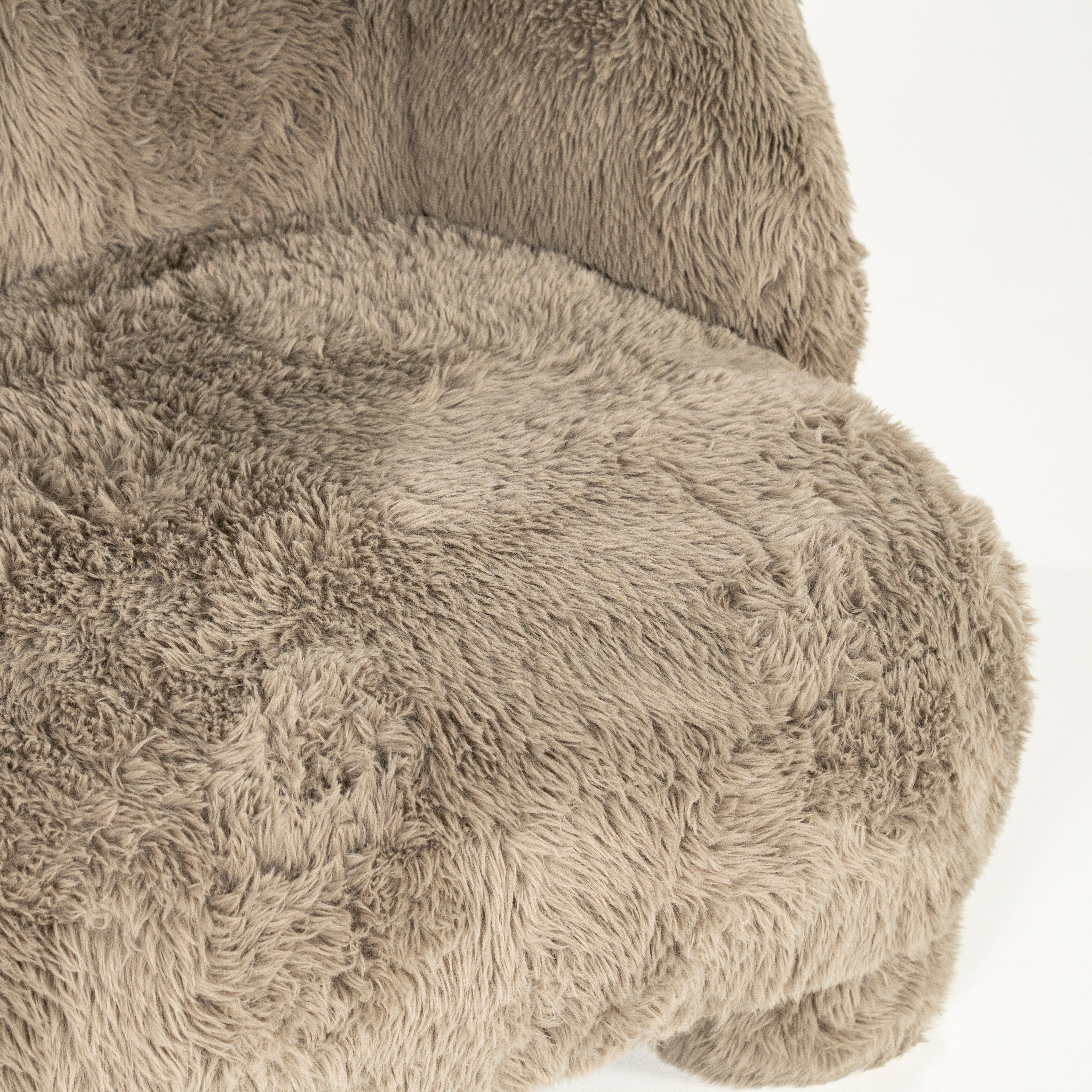 SAMSON fur armchair taupe