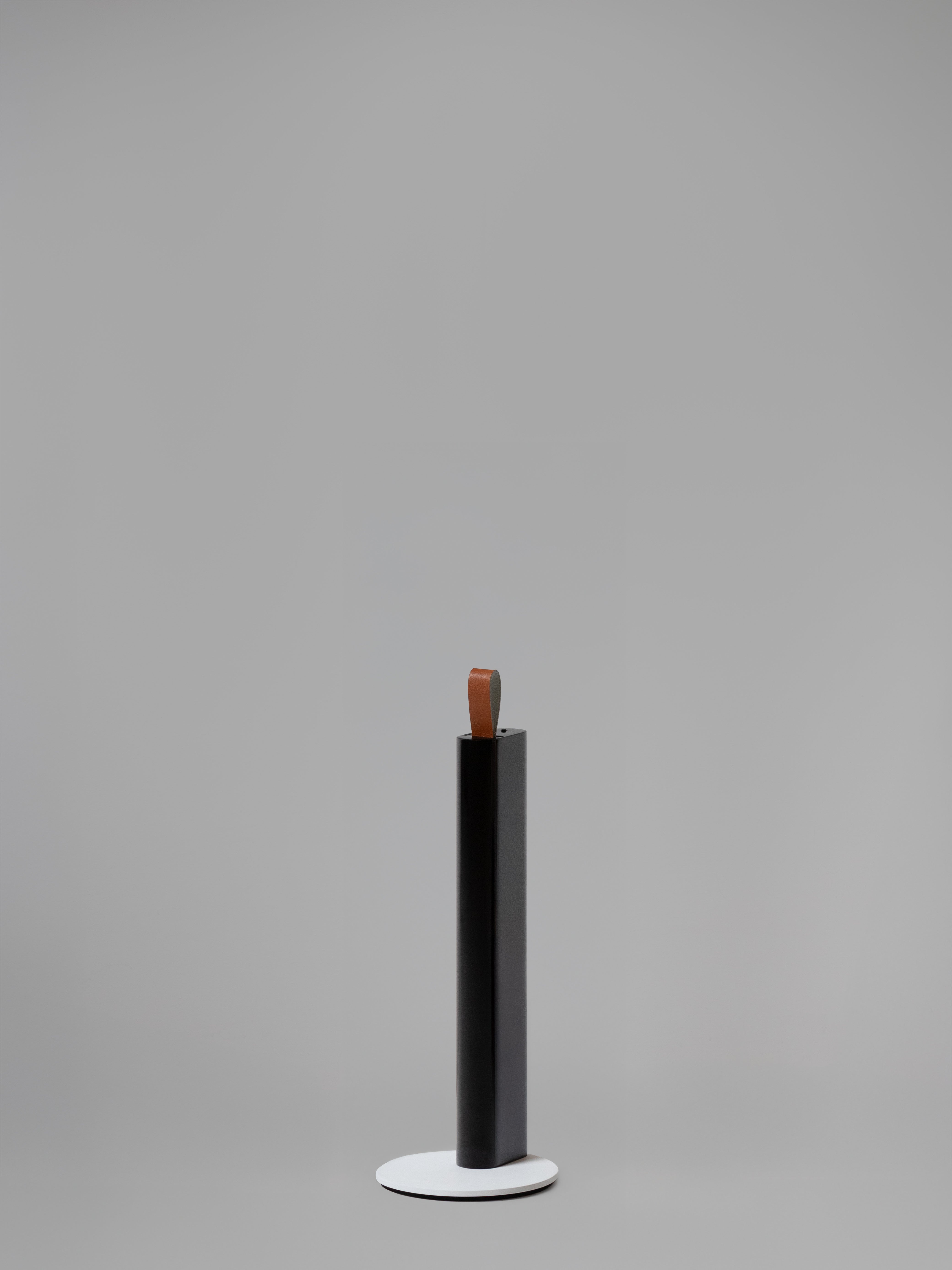 Tischlampe METRICA glänzend schwarz