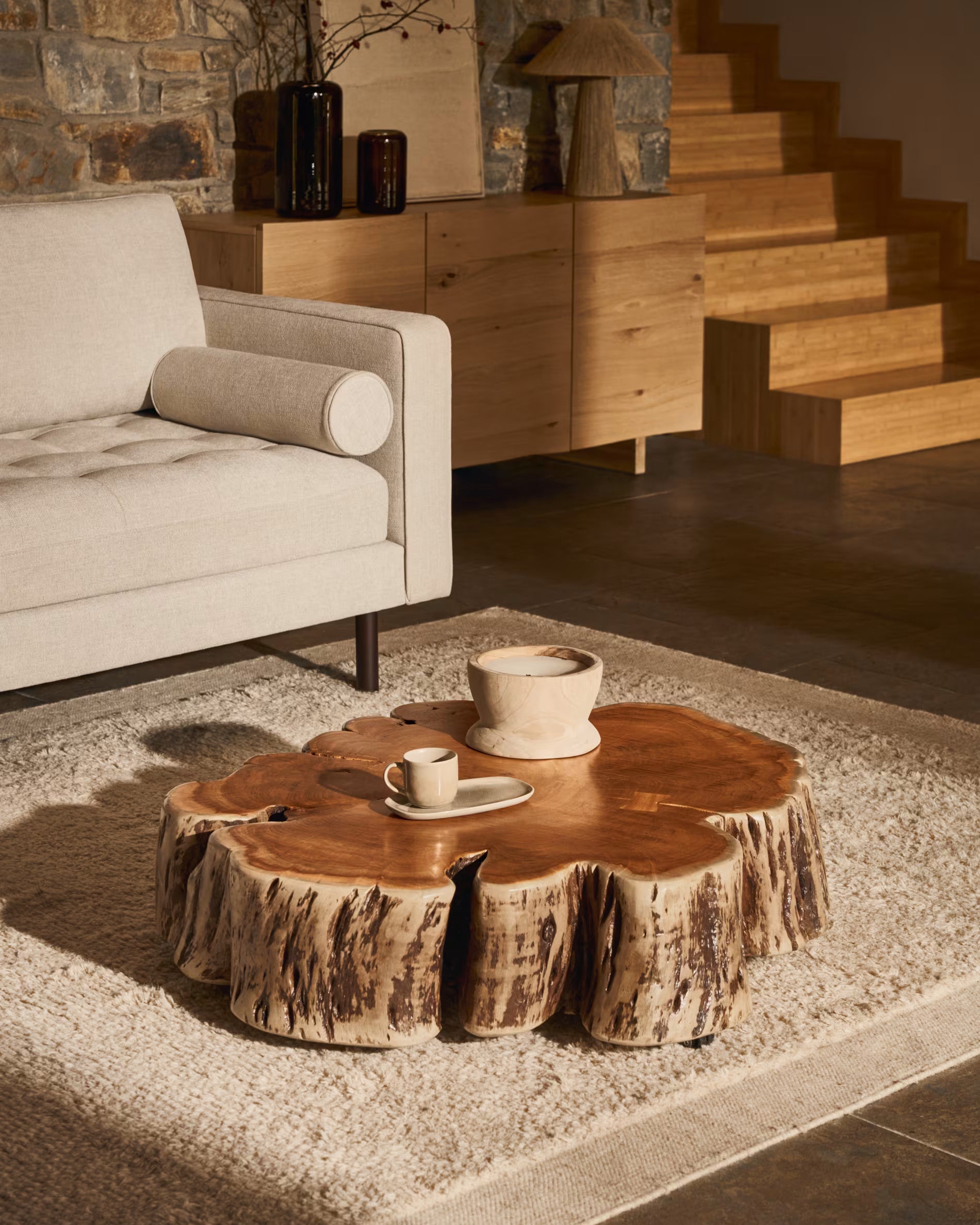 NUVINE Lite Akazienholz Couchtisch