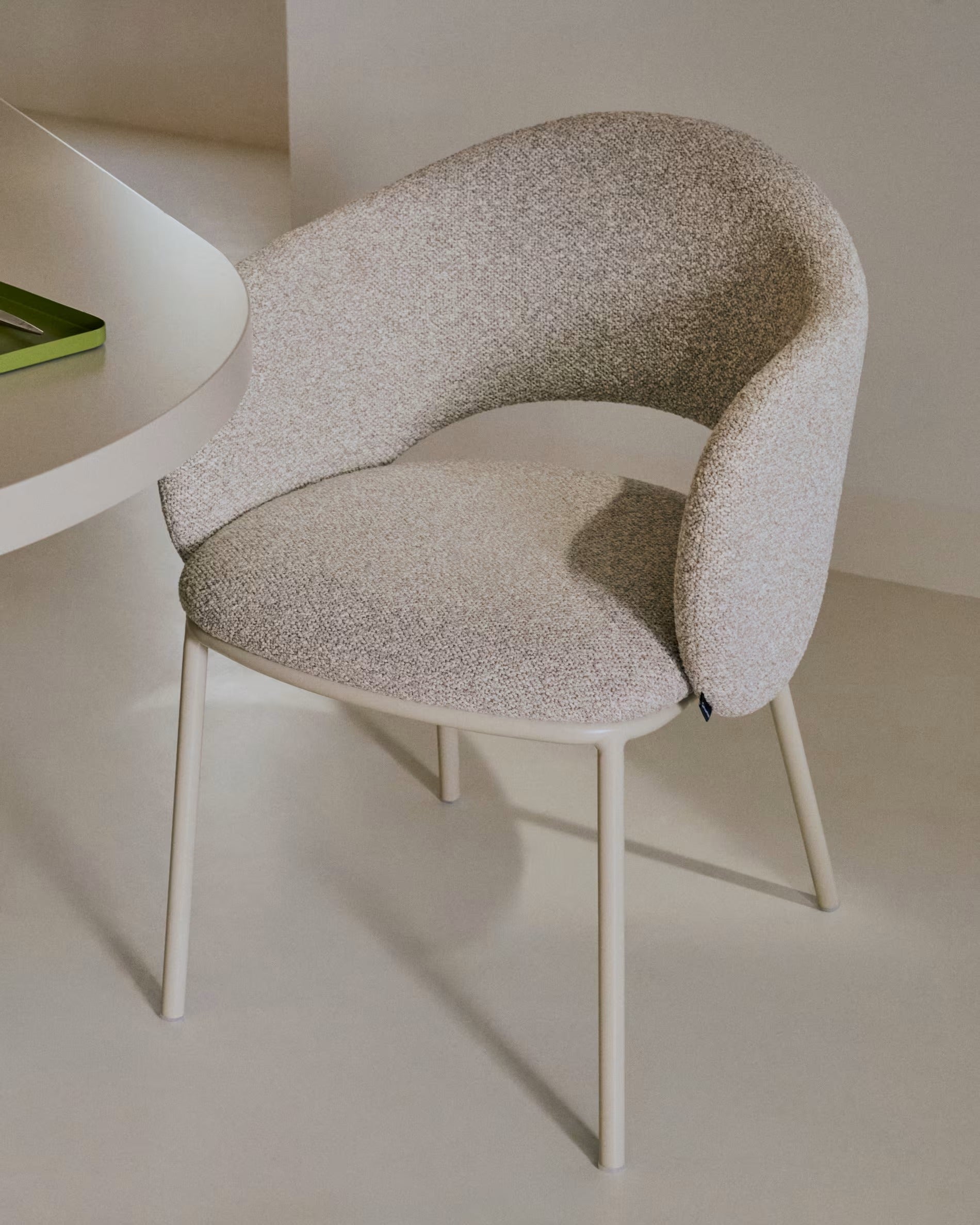 MAINA Stuhl beige Chenille