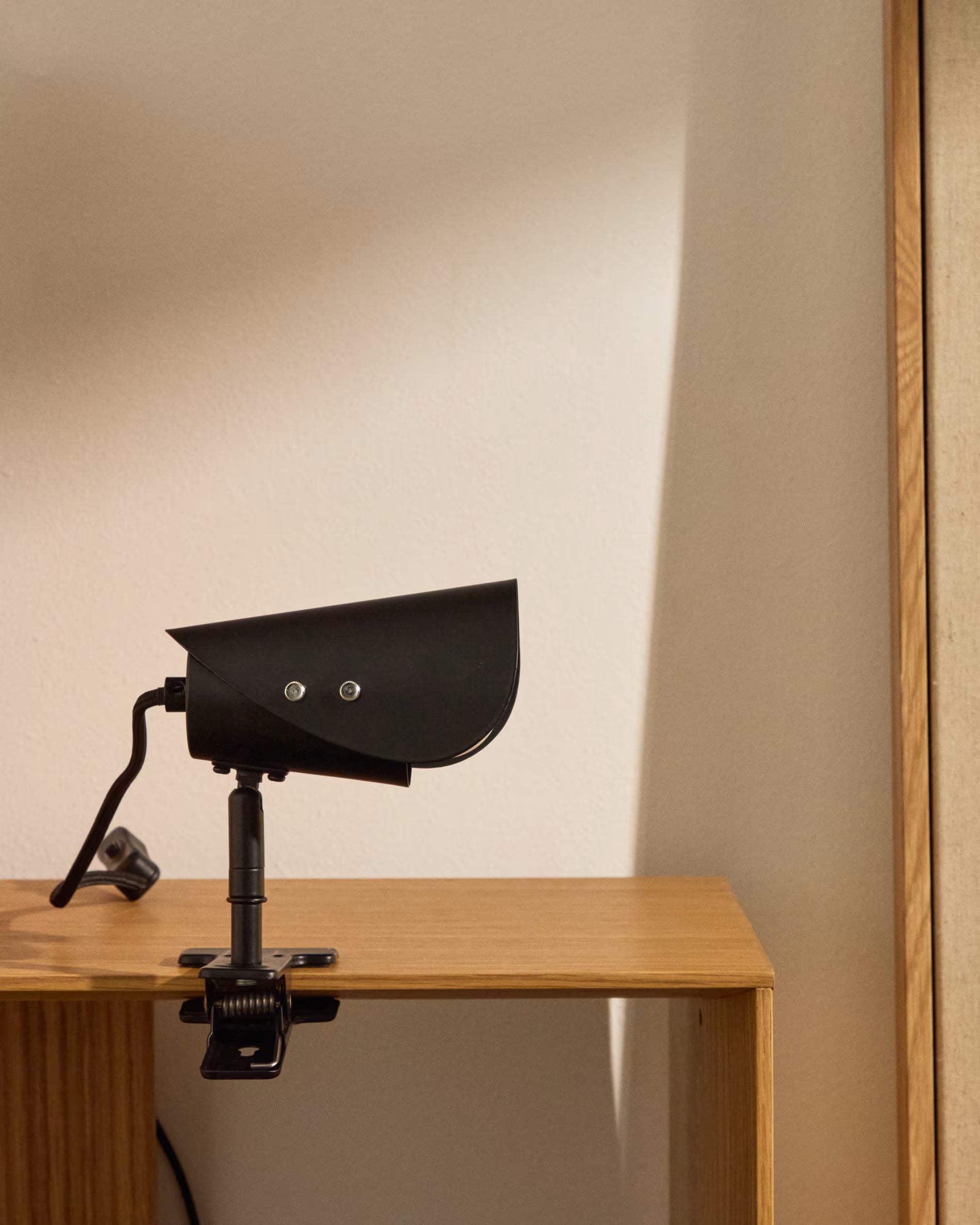 Schreibtischlampe mit Klemme JULA schwarz