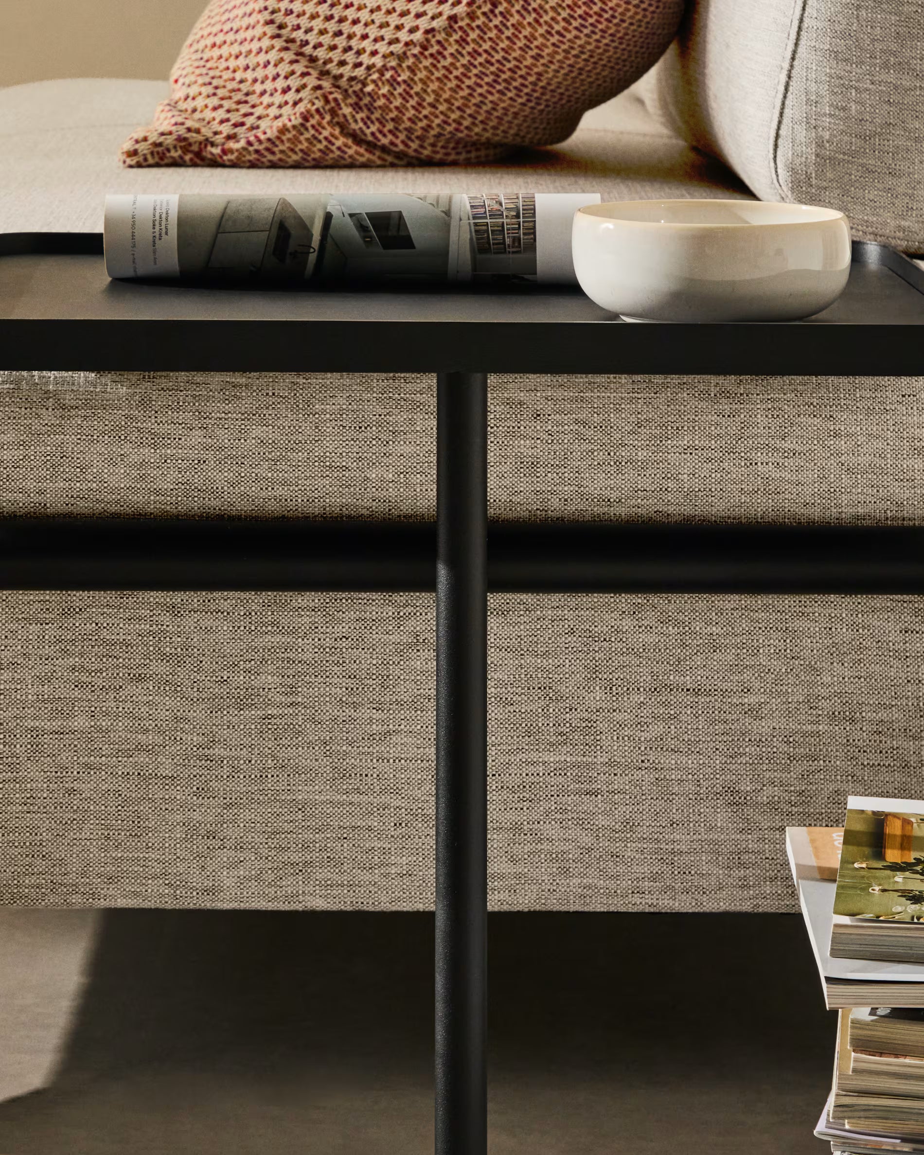 2-sitziges Sofa linksseitig mit Regal COMPO grau-beige mit schwarzem Gestell