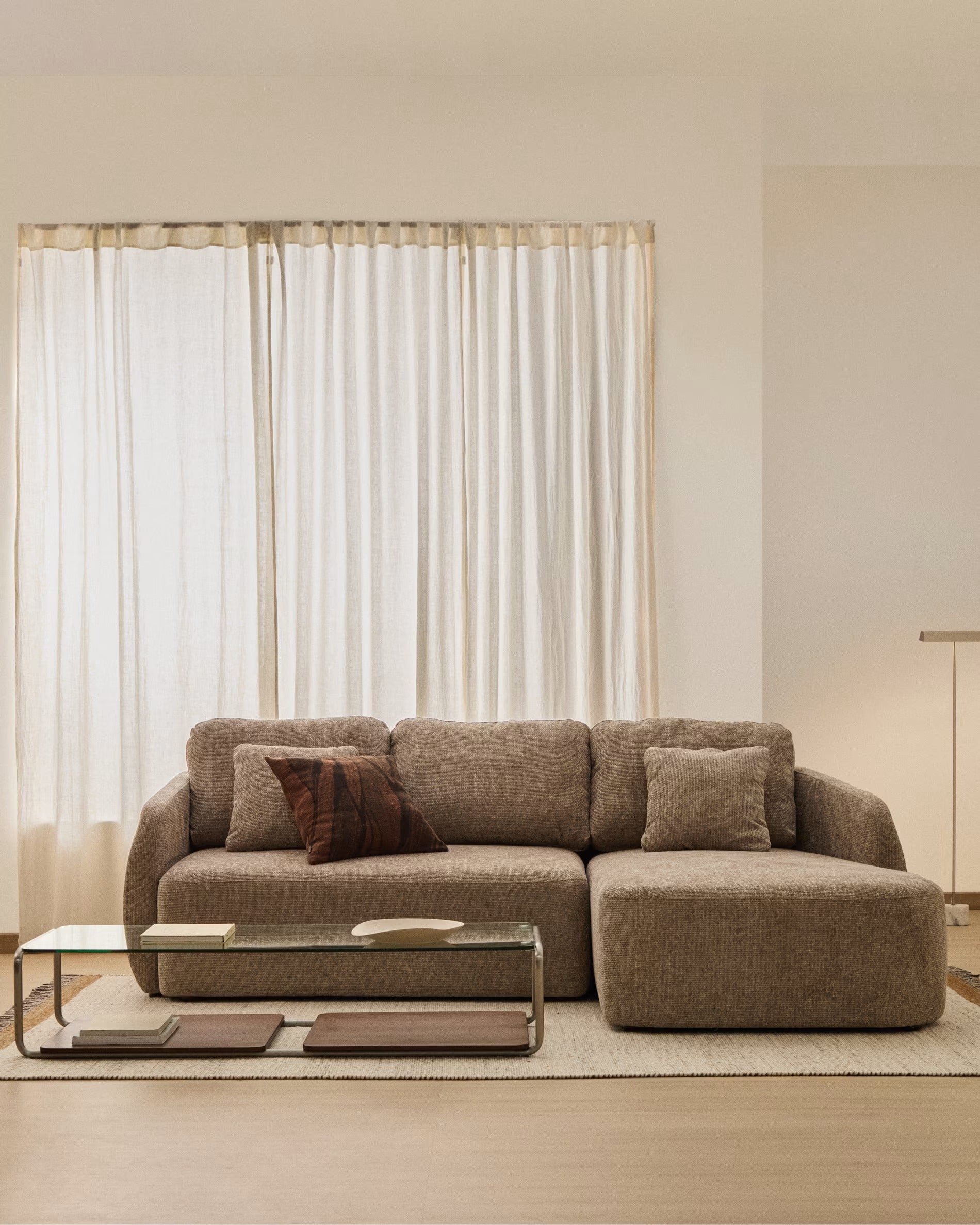 Rechtsseitige 3-Sitzer-Couch mit Schlaffunktion LAIRA taupe