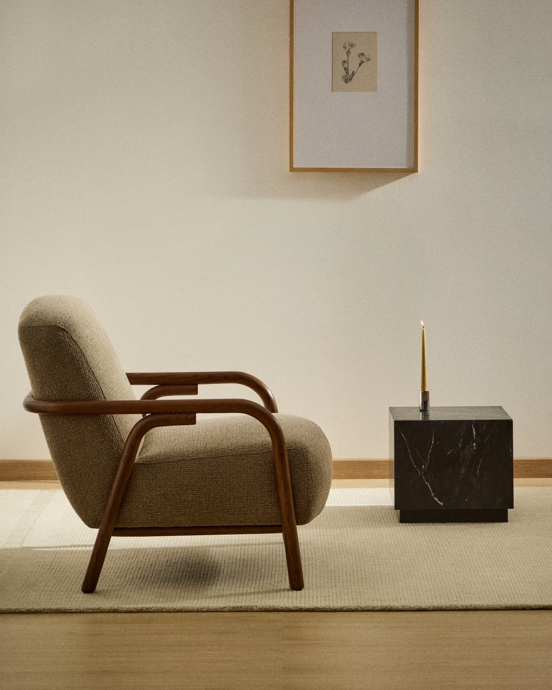 Sessel SYLO taupe mit dunklem Eschenfuß