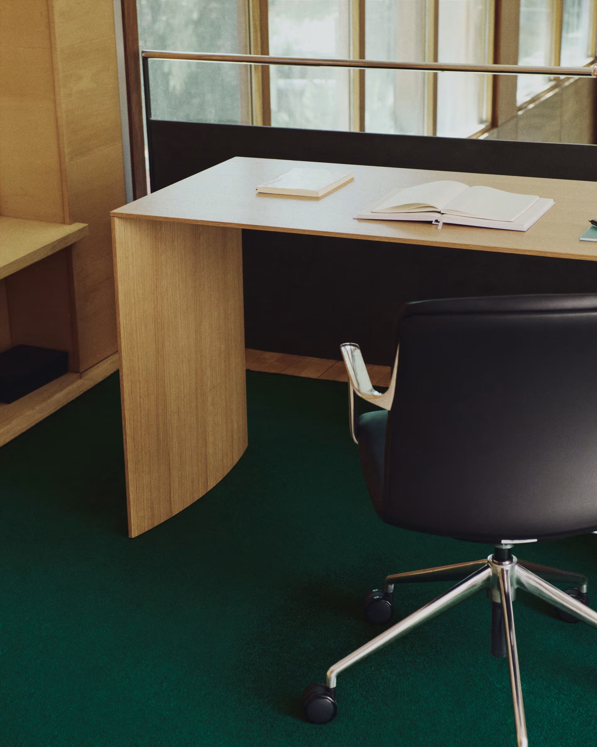 NERLAN office chair black with silver base