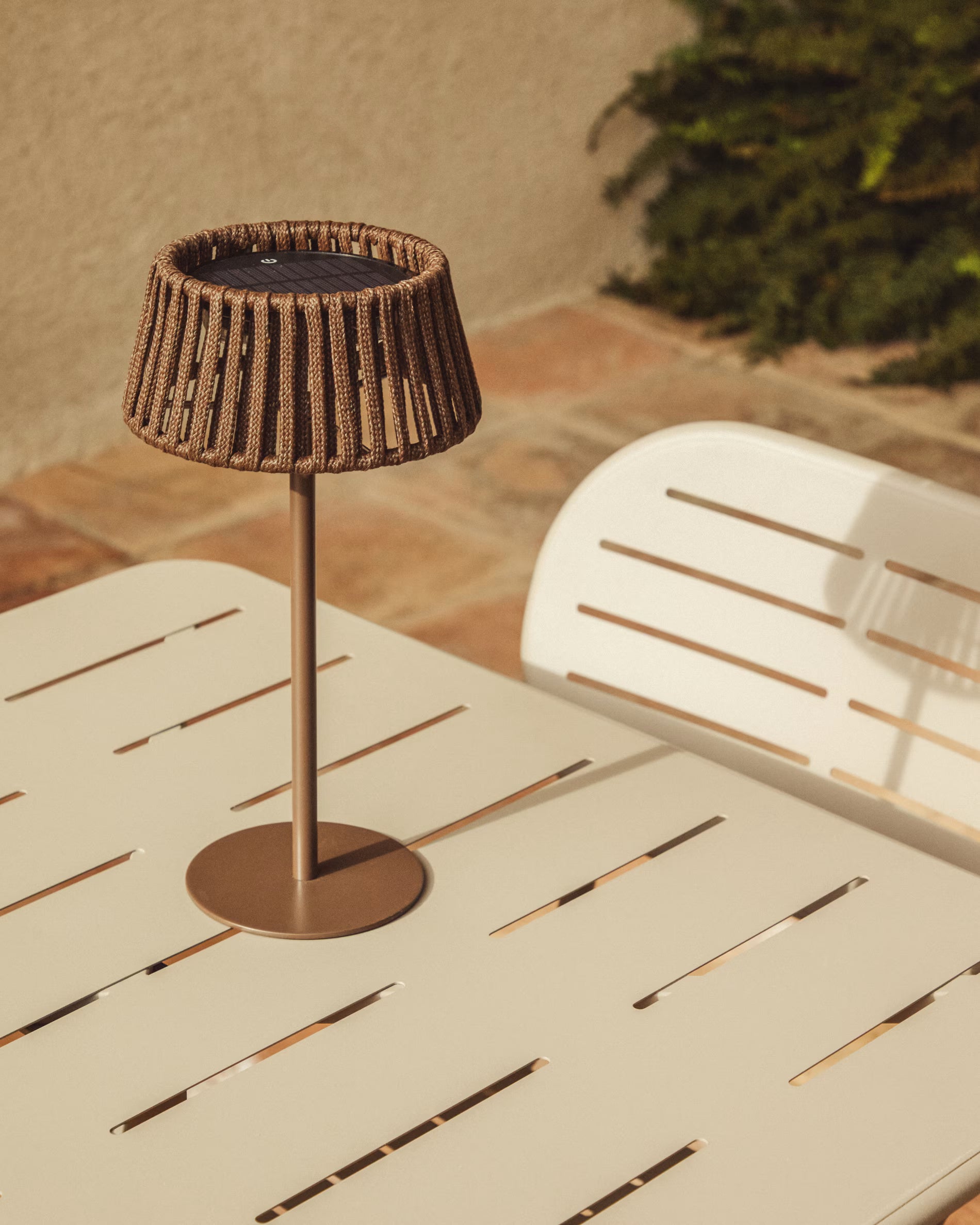 ALDET Brown Solar Garden Lamp