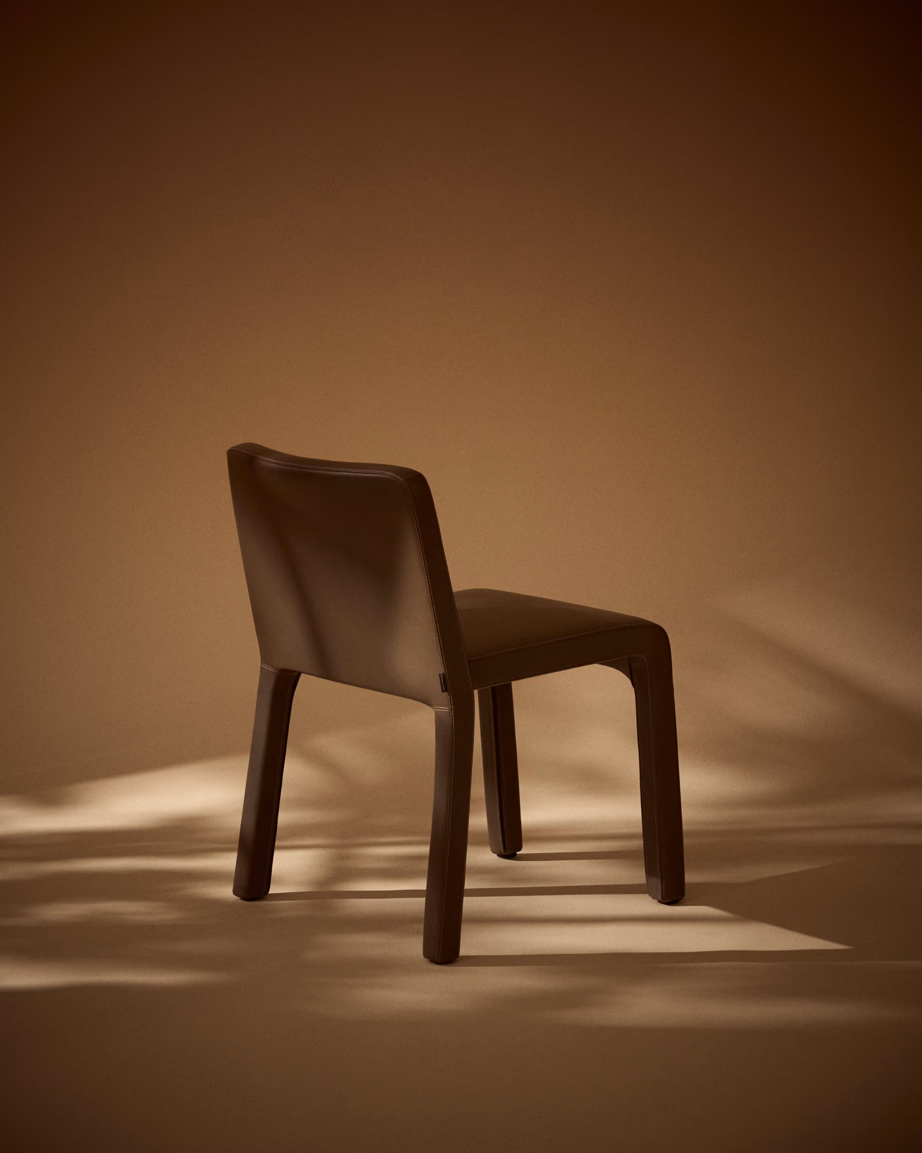 LORIA Chair Brown