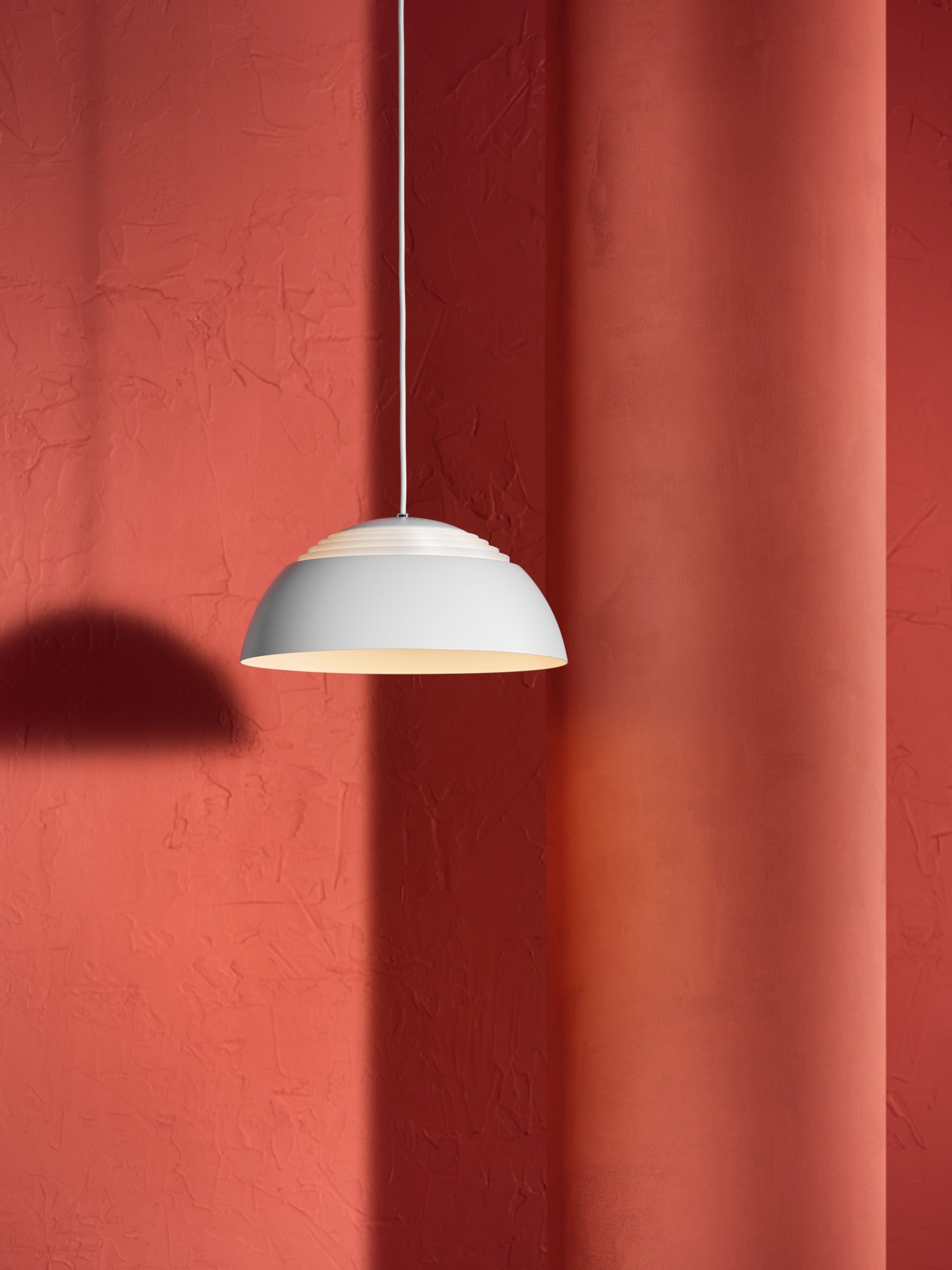 Lampa wisząca AJ ROYAL biały