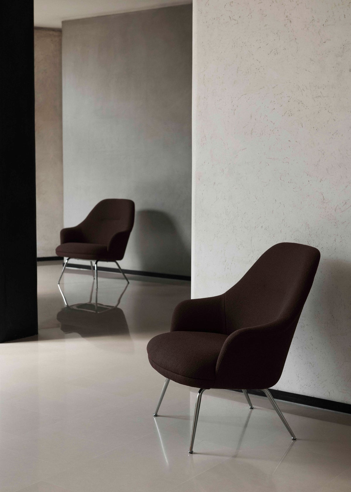 Sessel RELY HW140 gepolstert mit schwarzem Gestell