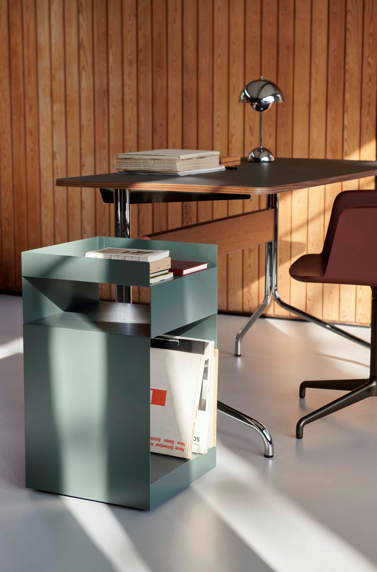 Bürostuhl RELY HW38 weiß mit Aluminiumgestell