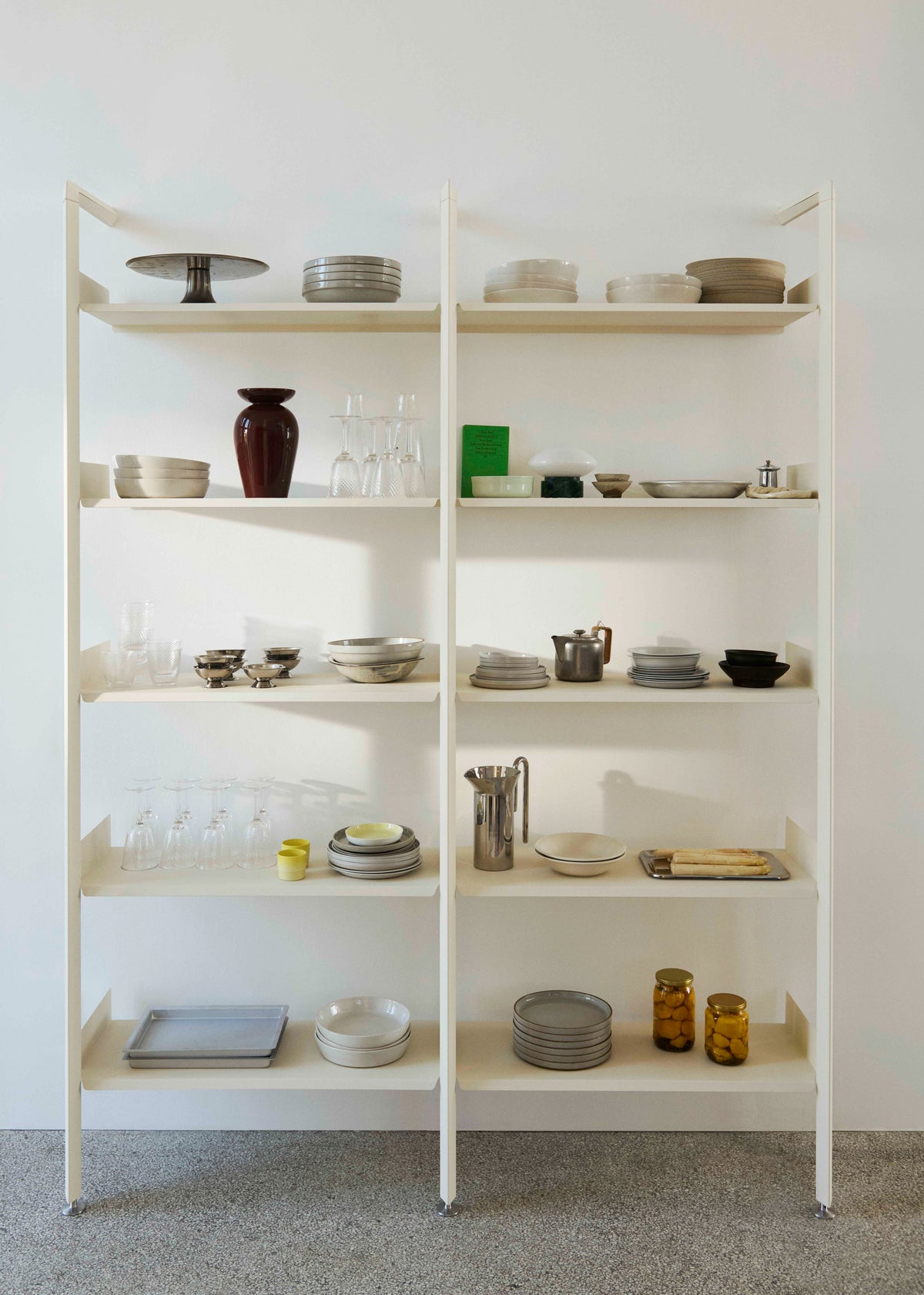 Modularregal ROMBE in Alabaster mit Eichenholz
