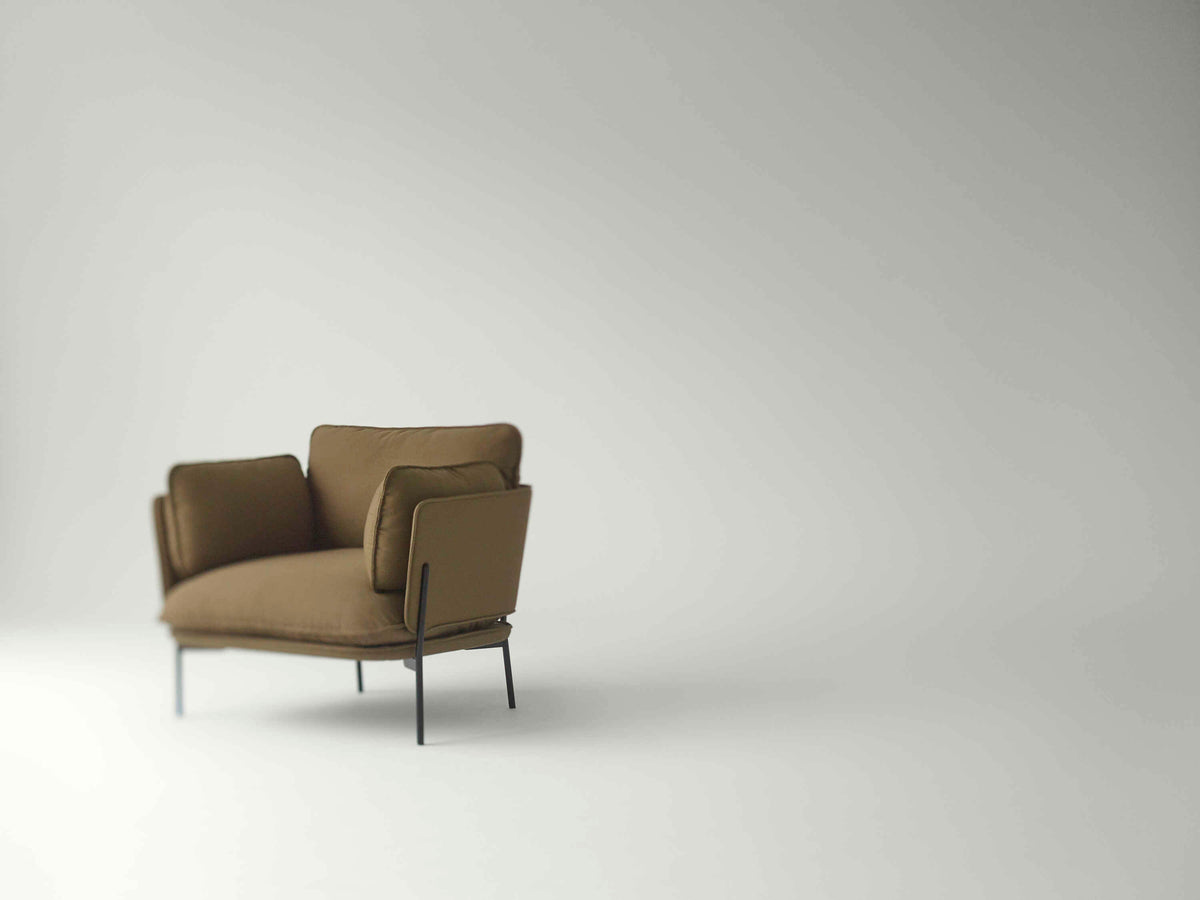Sessel CLOUD LN1 gepolstert mit schwarzem Gestell