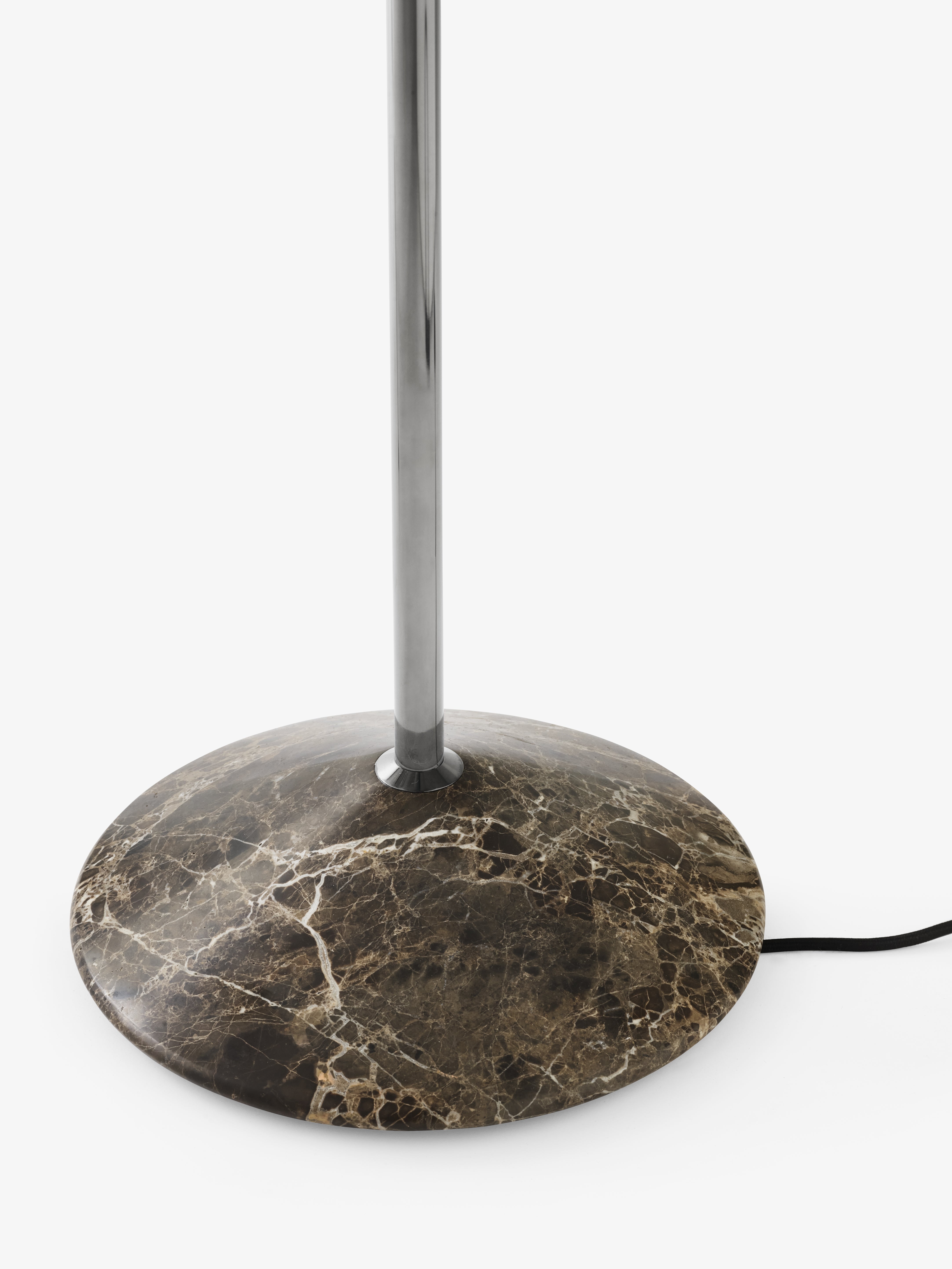 Stehlampe GIO LN28 verchromt mit braunem Marmorsockel