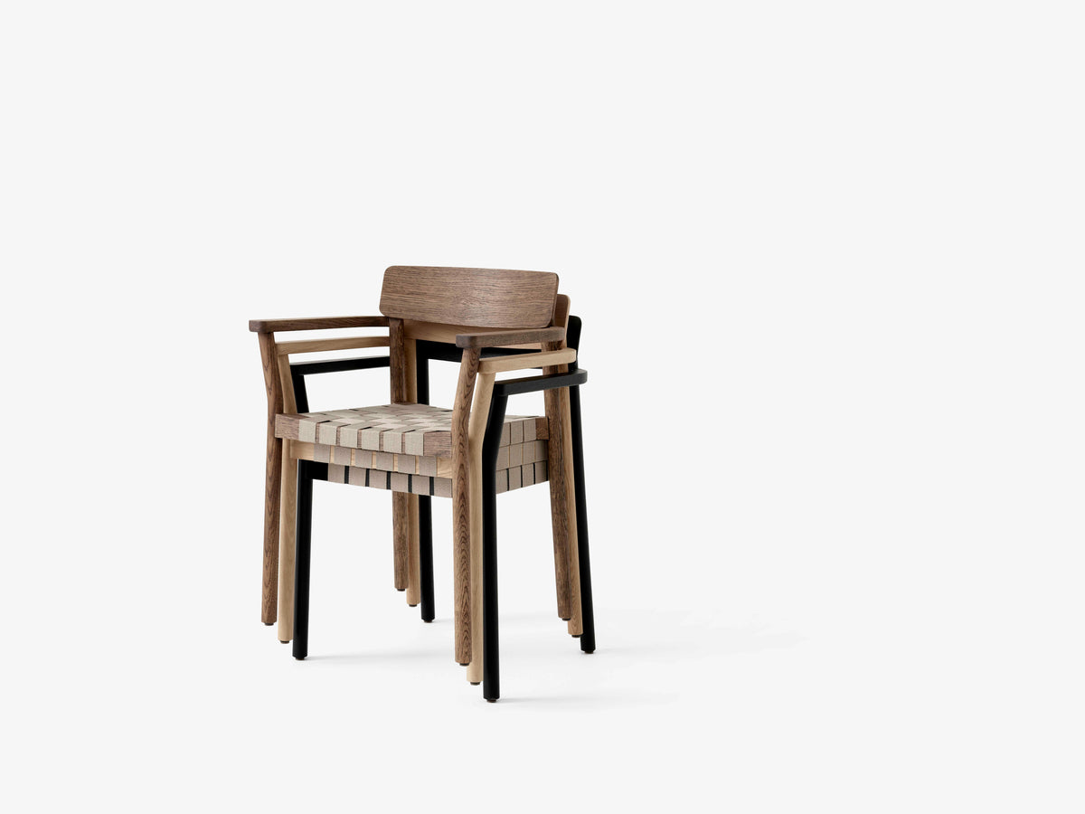 Sessel mit Armlehnen BETTY TK9, beige, gewebter Sitz mit rauchgeöltem Eichenholz