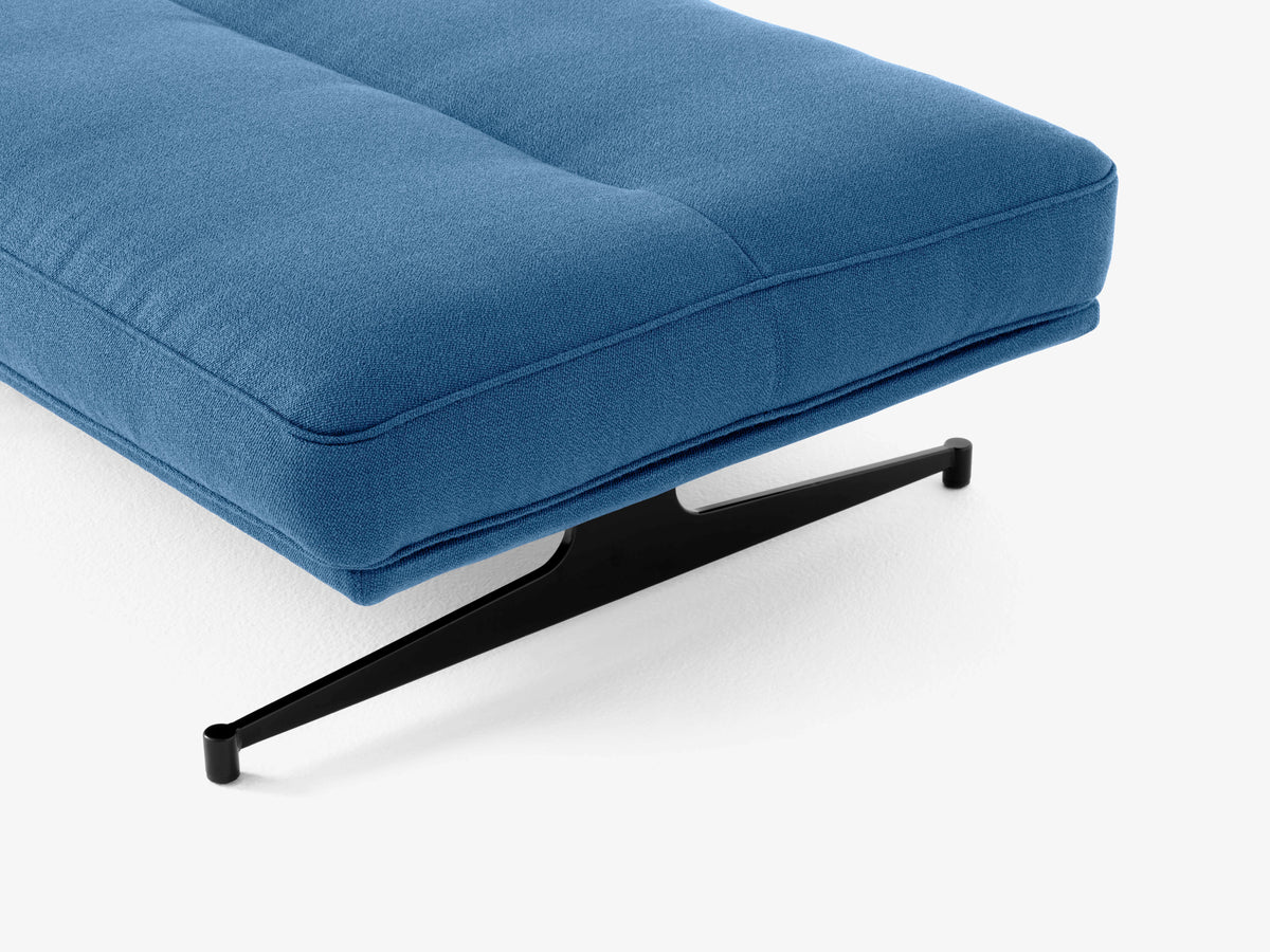 Hocker INLAND AV32 gepolstert mit schwarzem Gestell