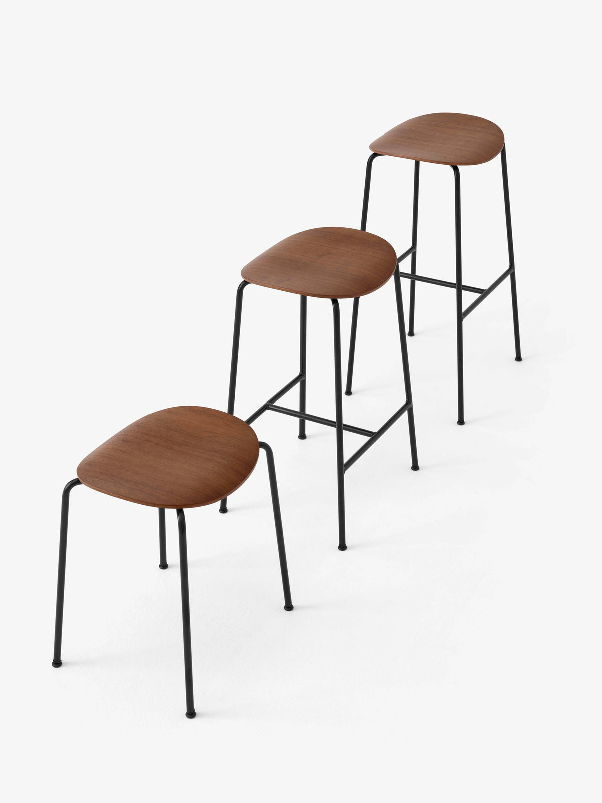 Hocker PAVILION AV36 aus Nussbaumholz mit schwarzem Stahlgestell