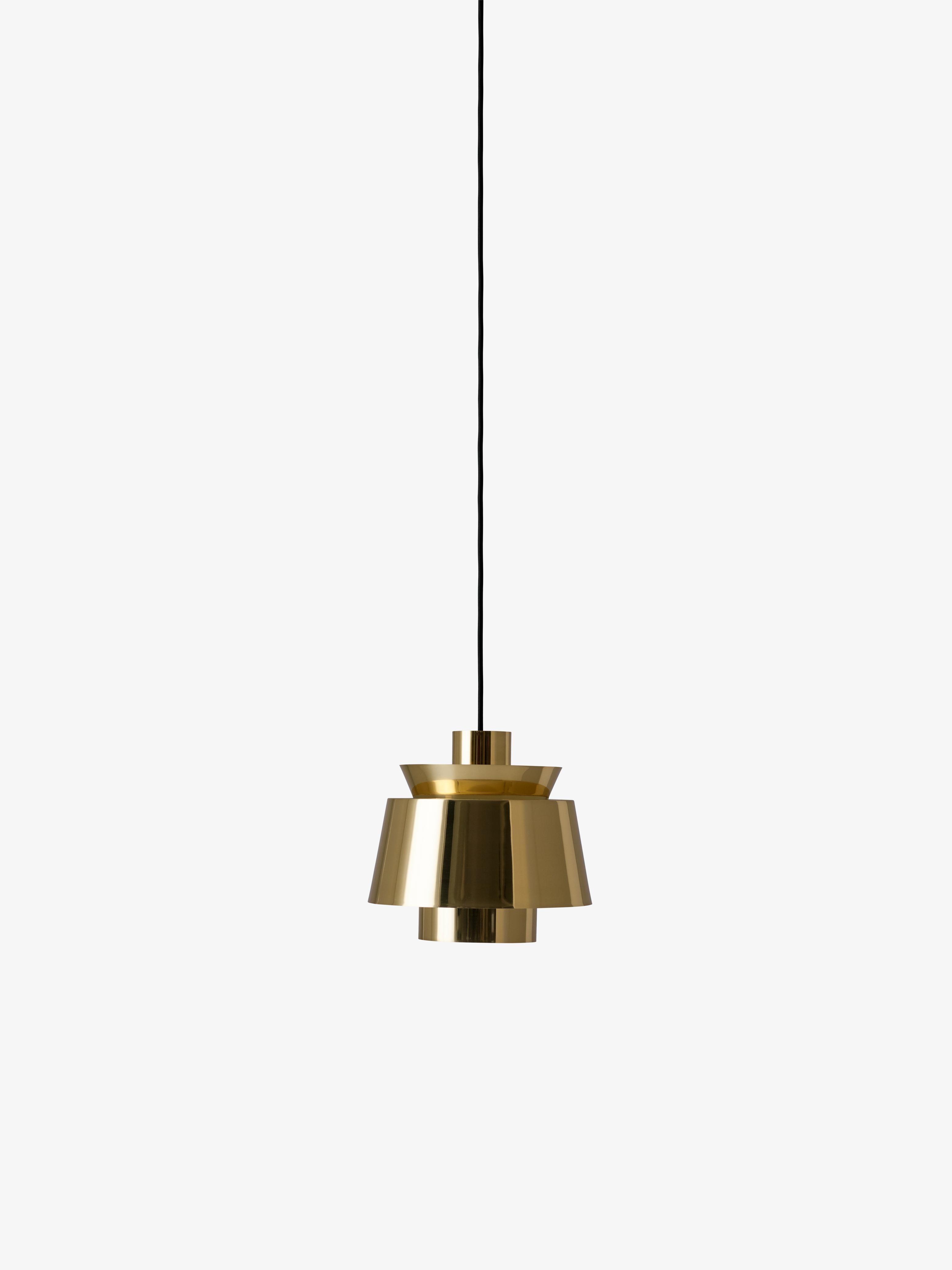 Pendelleuchte UTZON JU1 in Messing