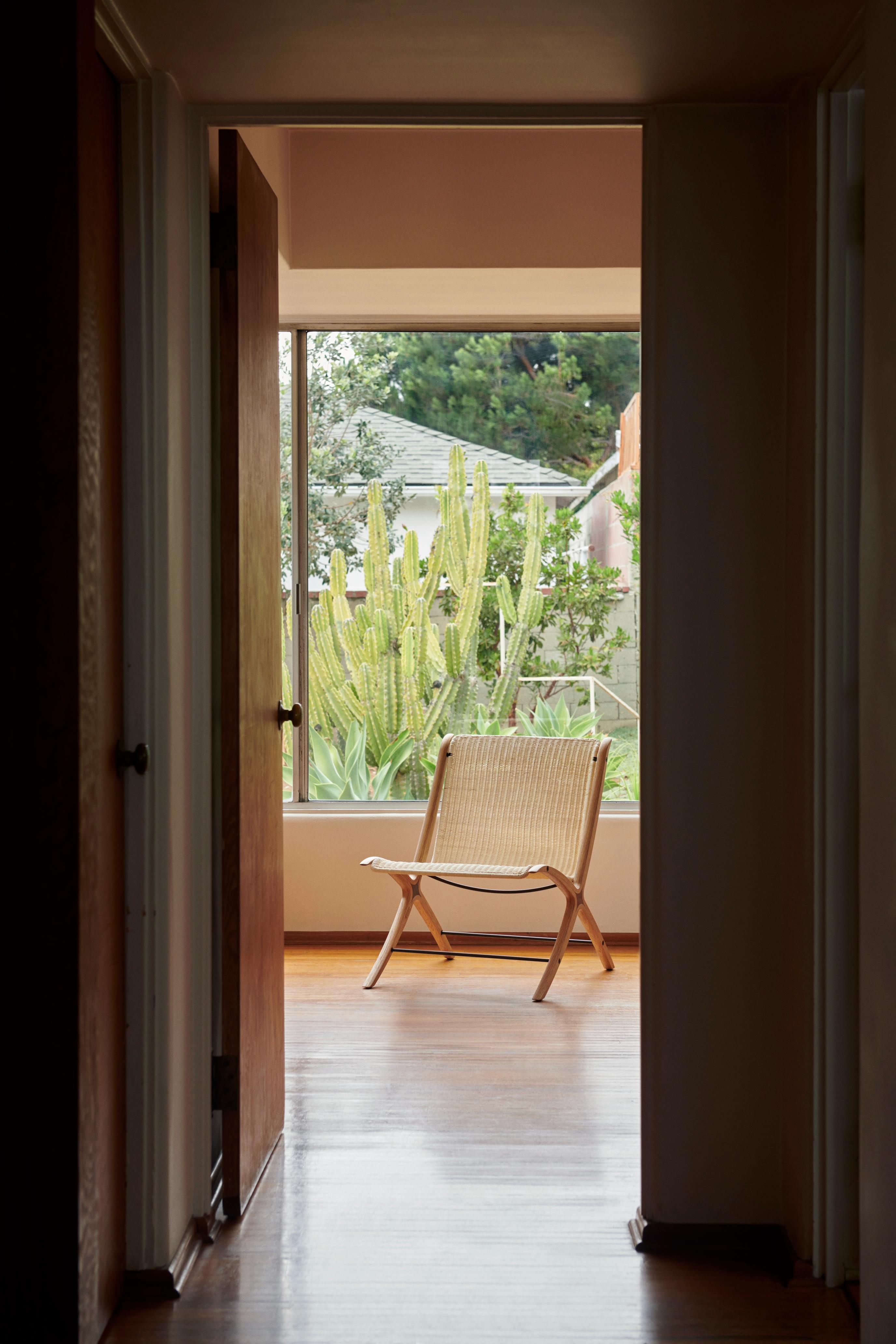 Sessel X HM10 mit Rattansitz und Holzgestell