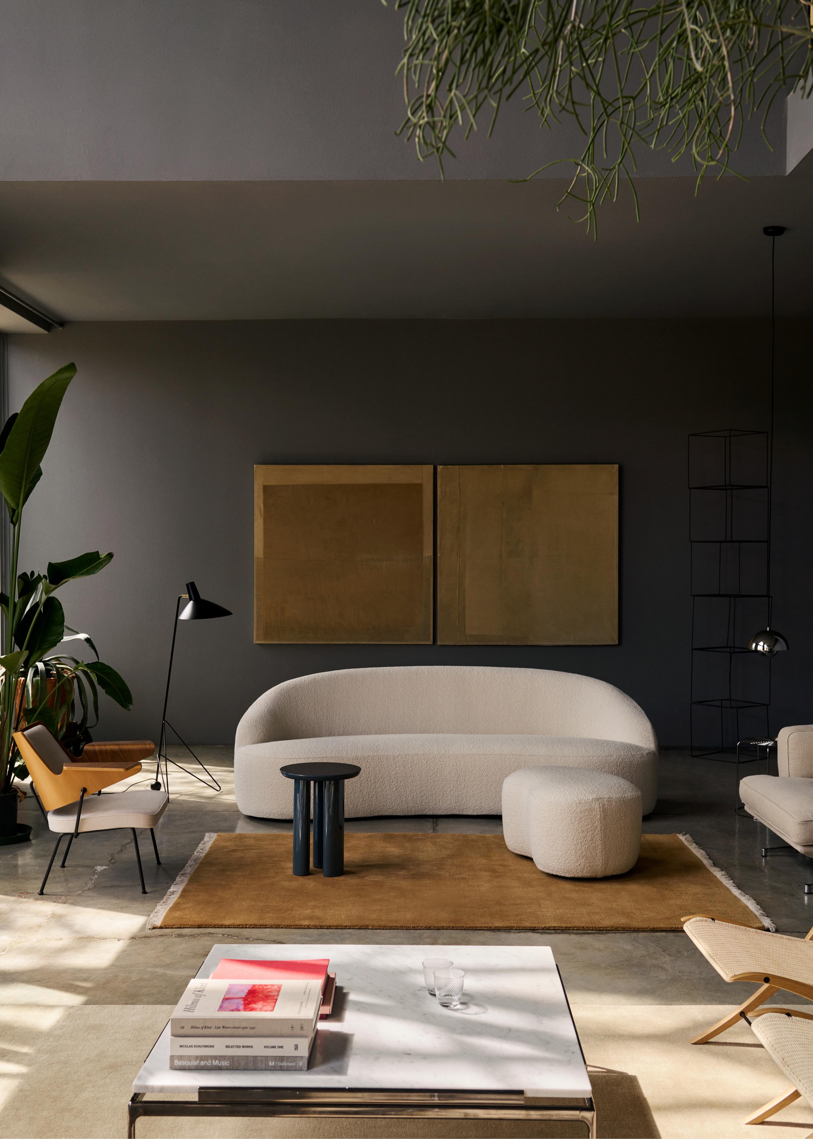 Quadratischer Couchtisch SETT LN13 mit rauchigem Glas und verchromtem Gestell