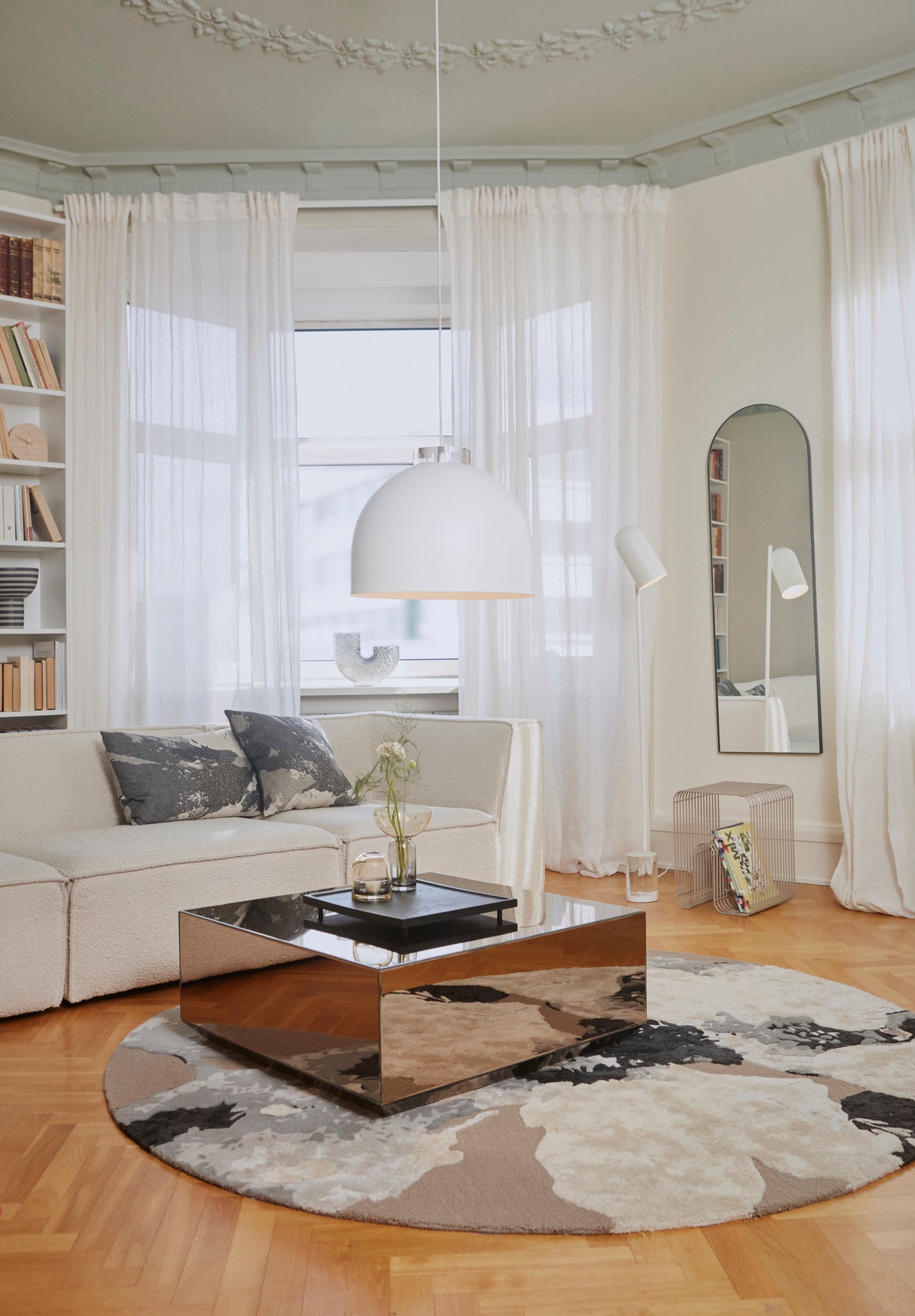 LUCEO ROUND white pendant lamp