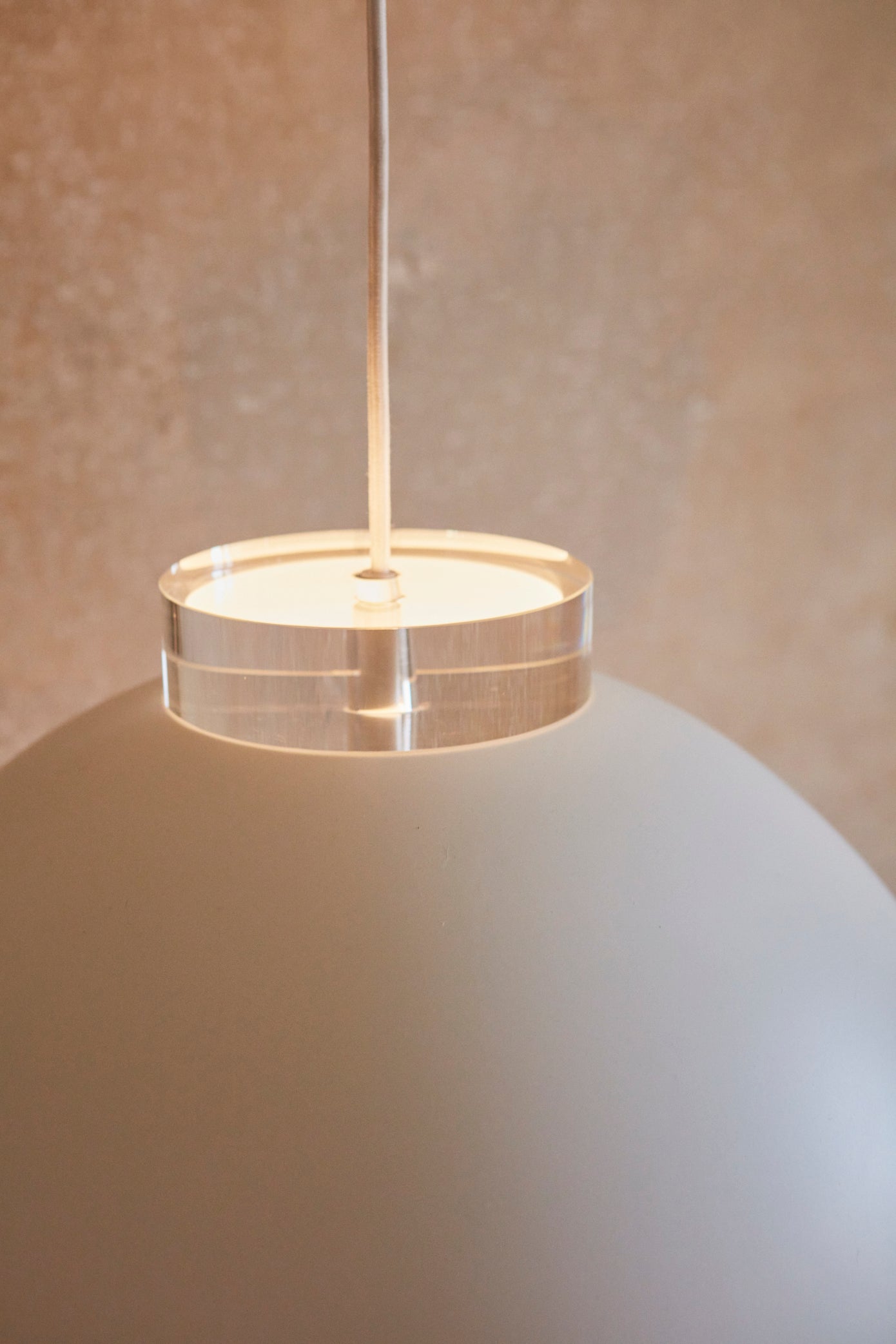 LUCEO ROUND white pendant lamp