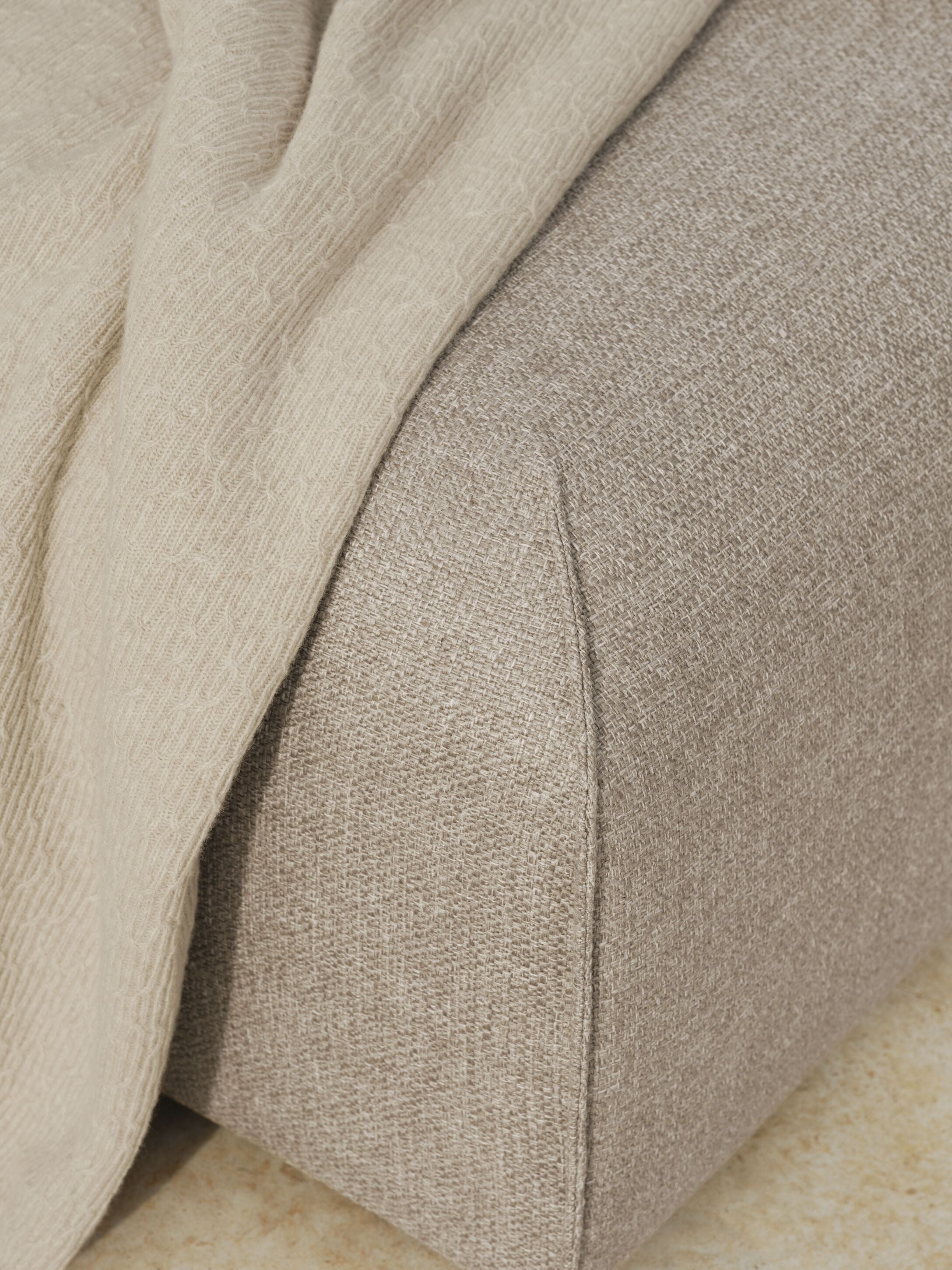 Plover beige bedspread