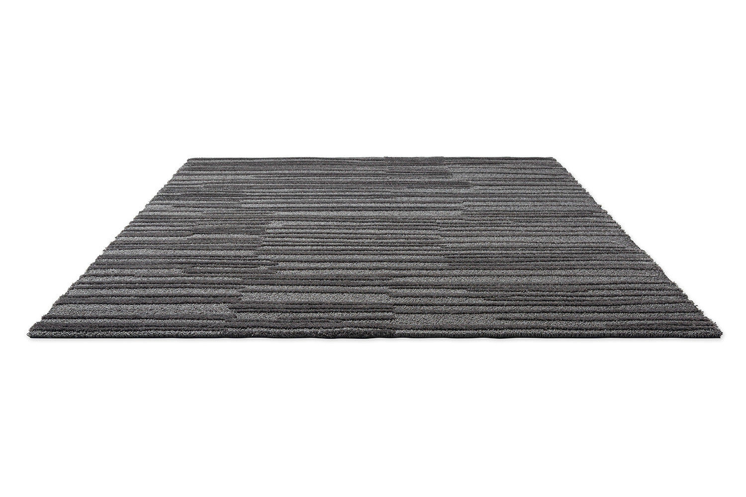 Twinet Terrain graphite rug