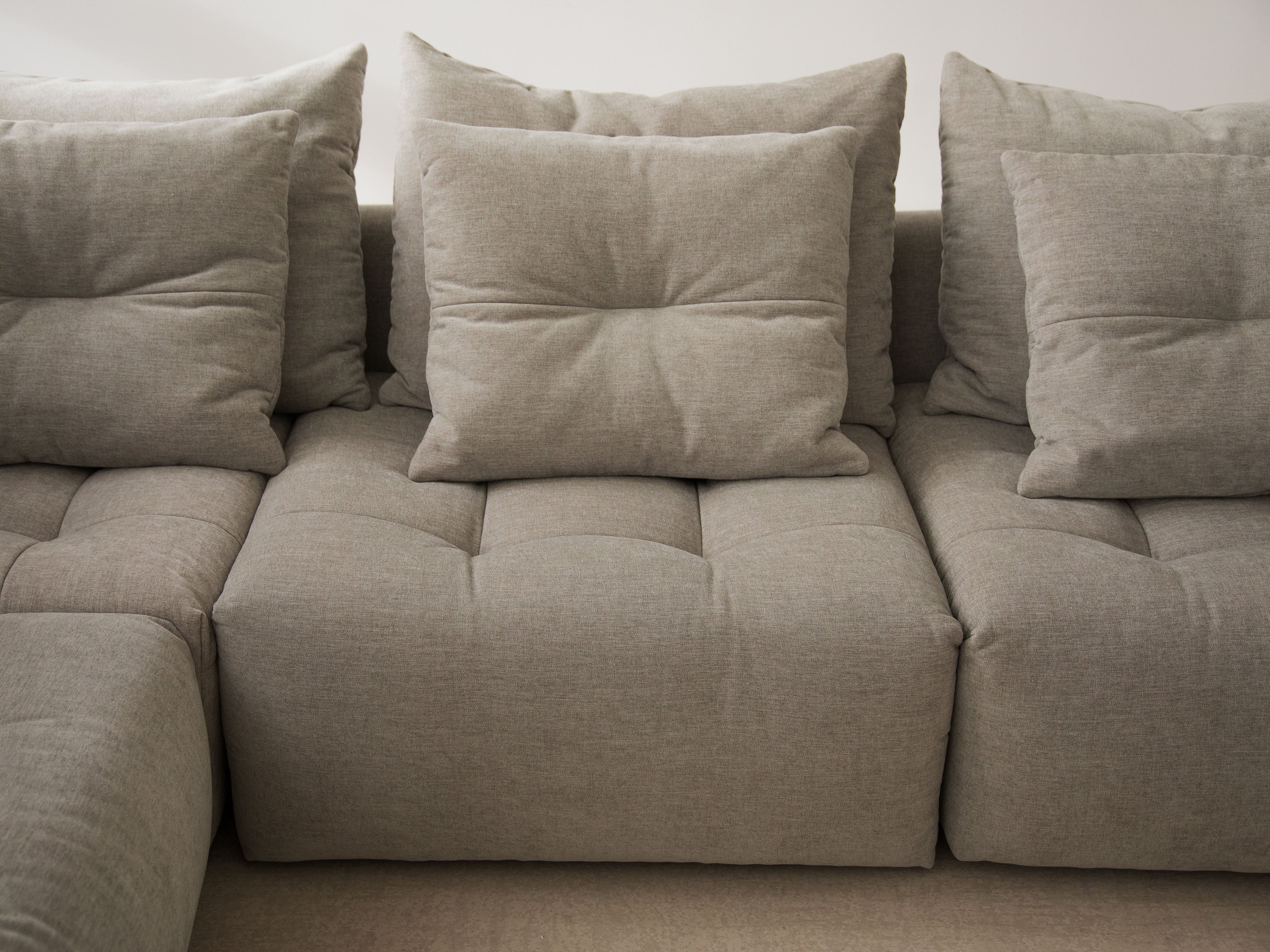 Velvet Modular Right Corner Sofa, "Bloom", 3 Sitze, Grau, 316x216x95
In Europa gemacht