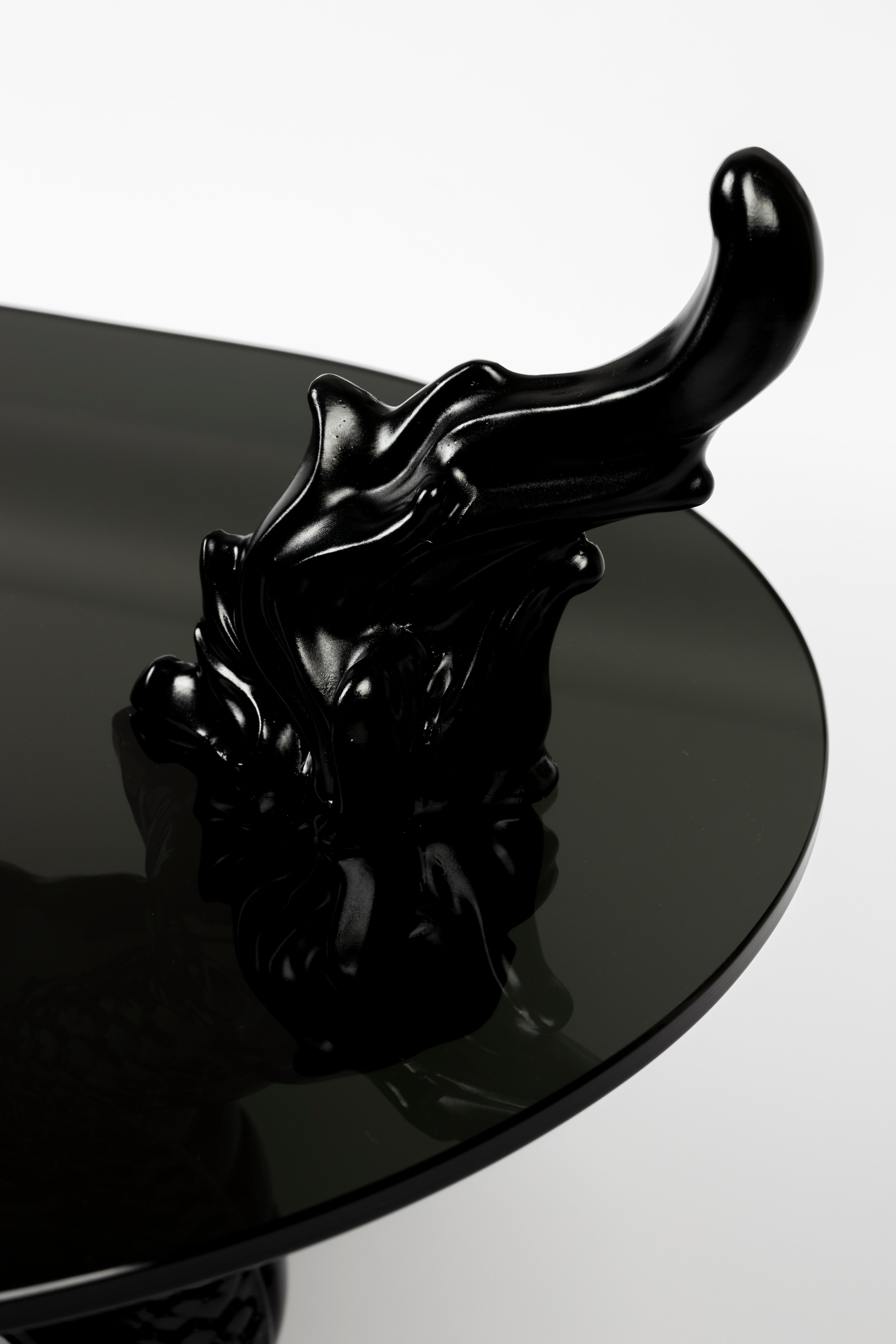 Dragonized coffee table Bastard black