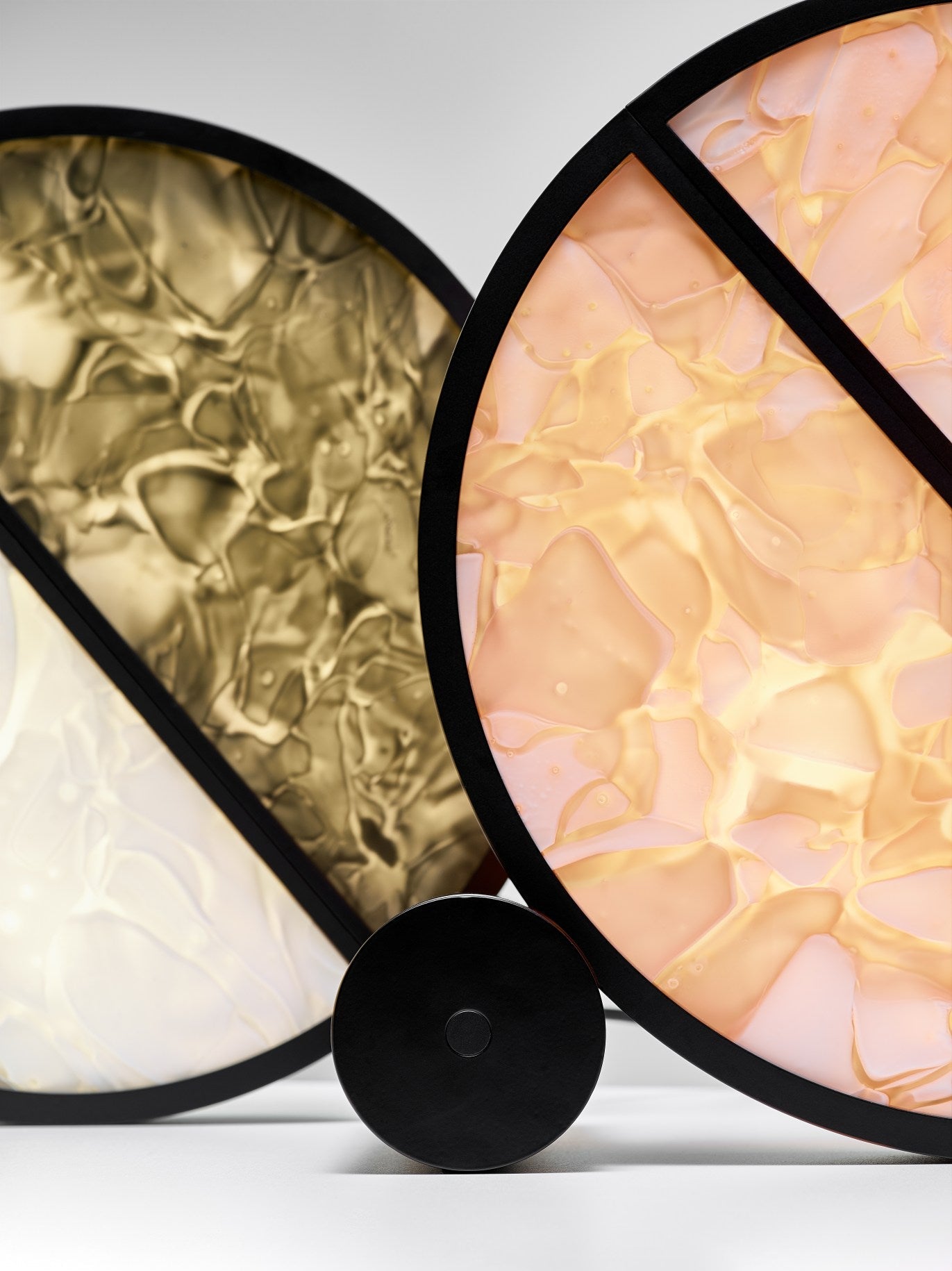 Geometric table lamp BokisGlass shiny glass