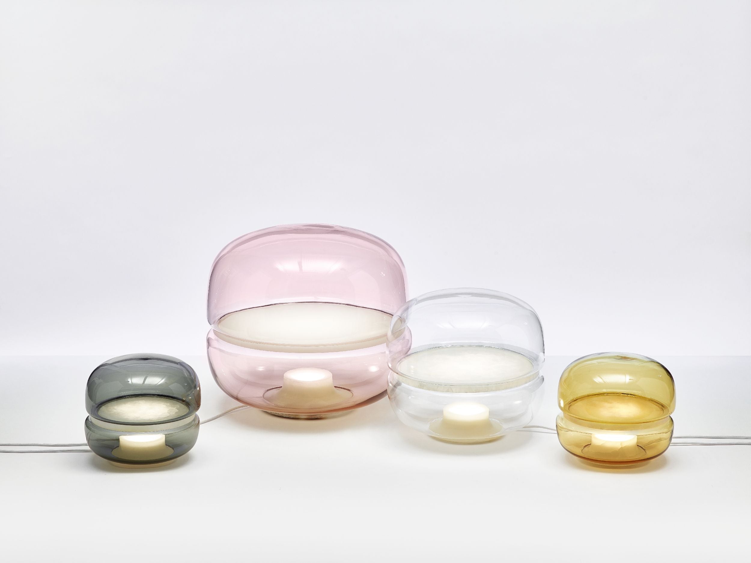 Makkaron -M -Tischlampe aufblasbares Glas mit Onyx