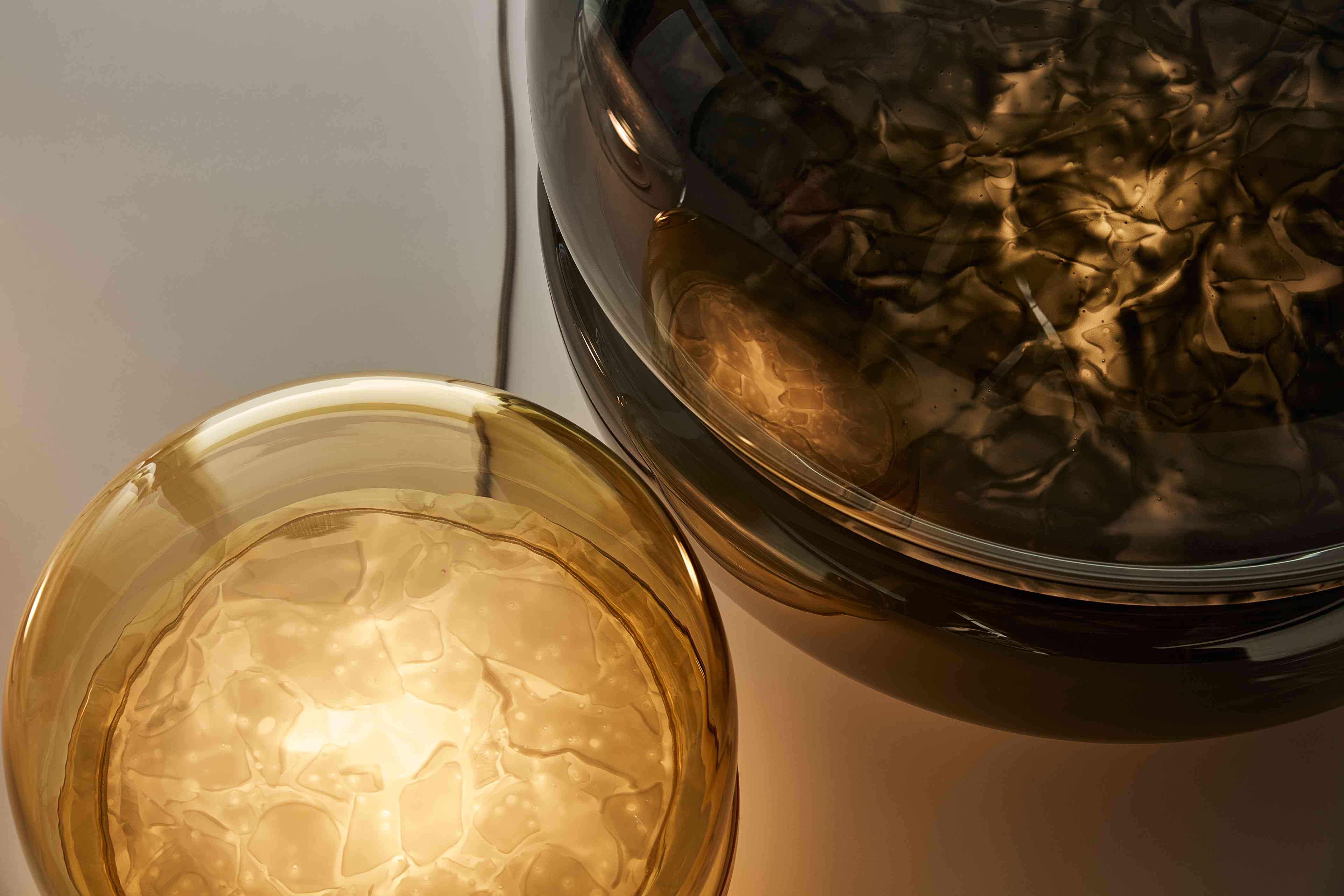 Makkaron -Mini -Tischlampe aufblasbares Glas mit Onyx