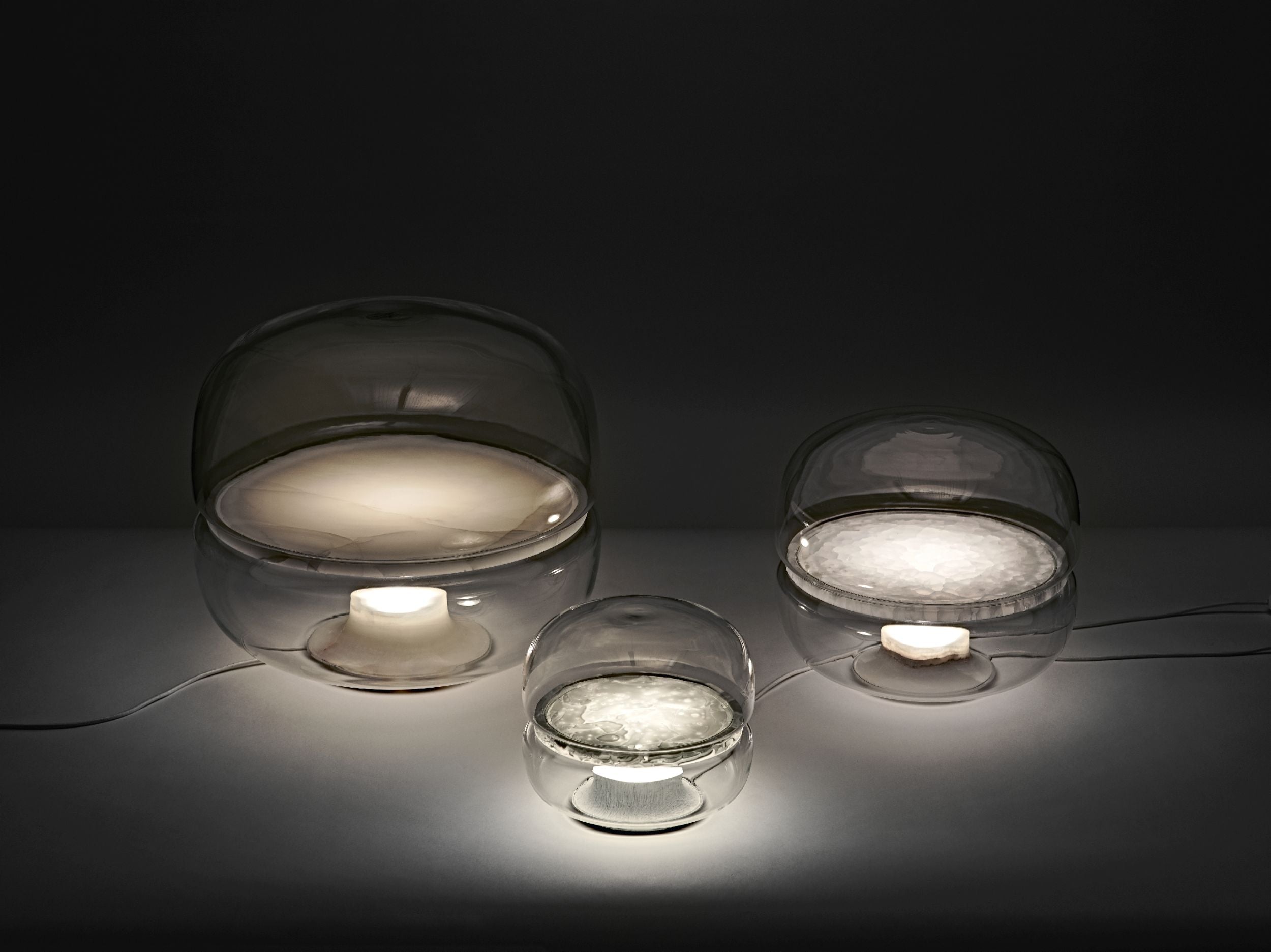 Makkaron -Mini -Tischlampe aufblasbares Glas mit Onyx