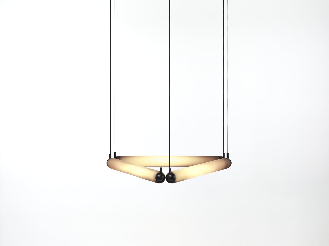 Puro Contour hanging lamp - Triangle Matte glass