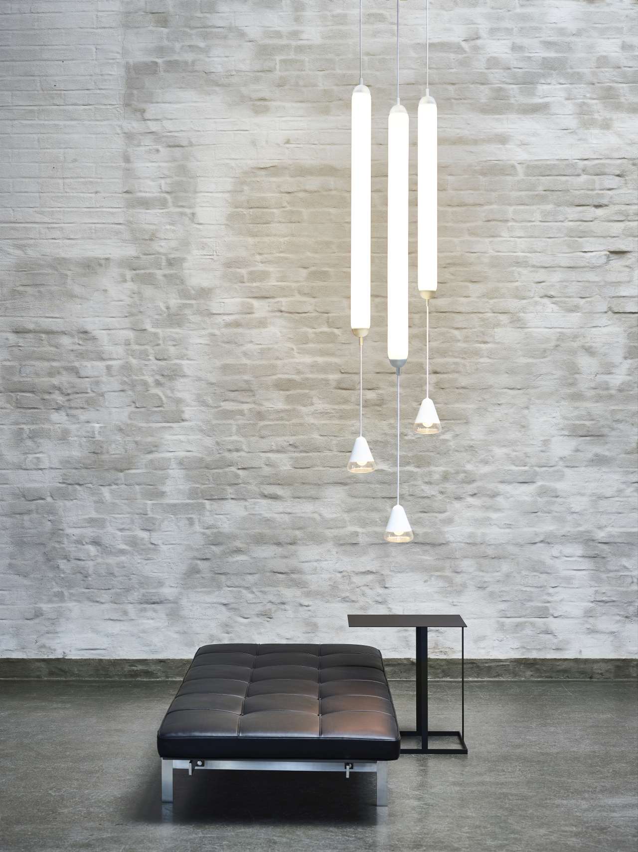 Puro Single hanging lamp - vertical matt glass