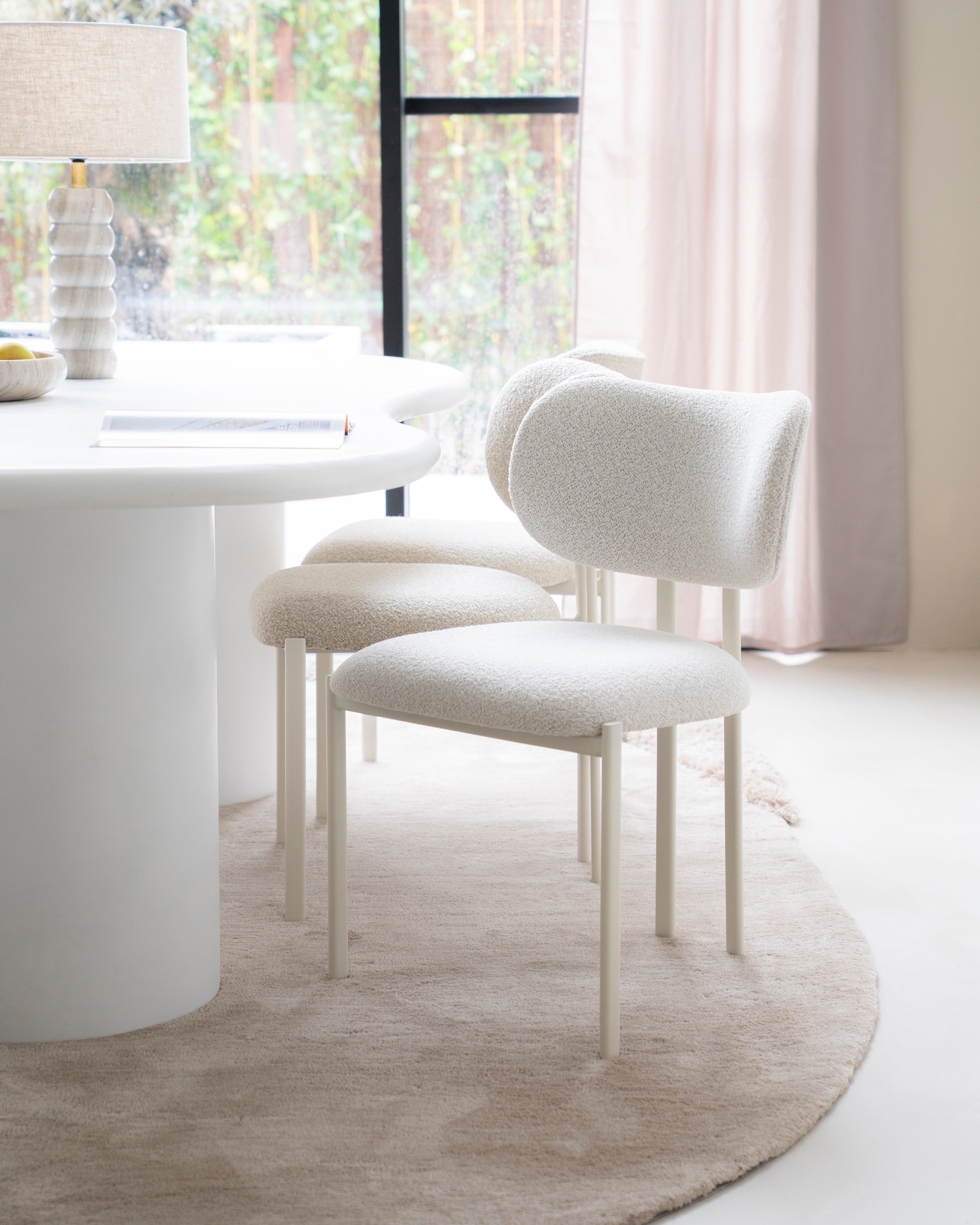 Stuhl DAYBREAK cremefarben