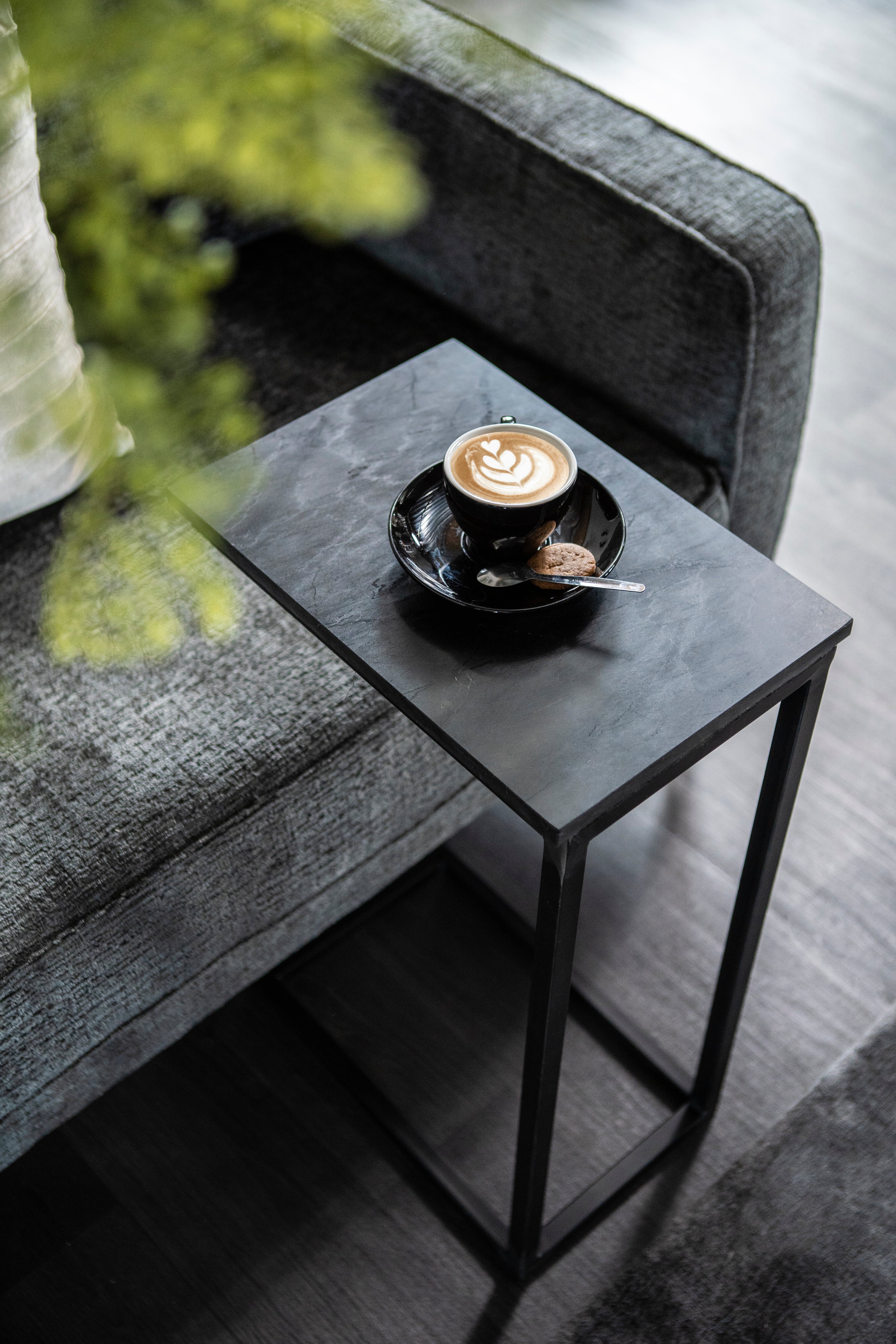 EDGE side table black marble