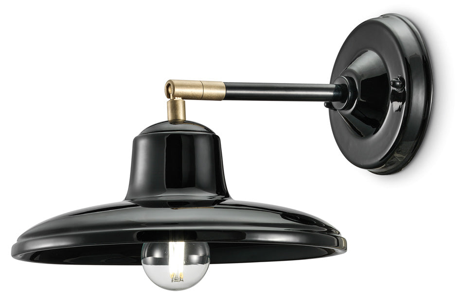 B&W black ceramic wall lamp with brass finish