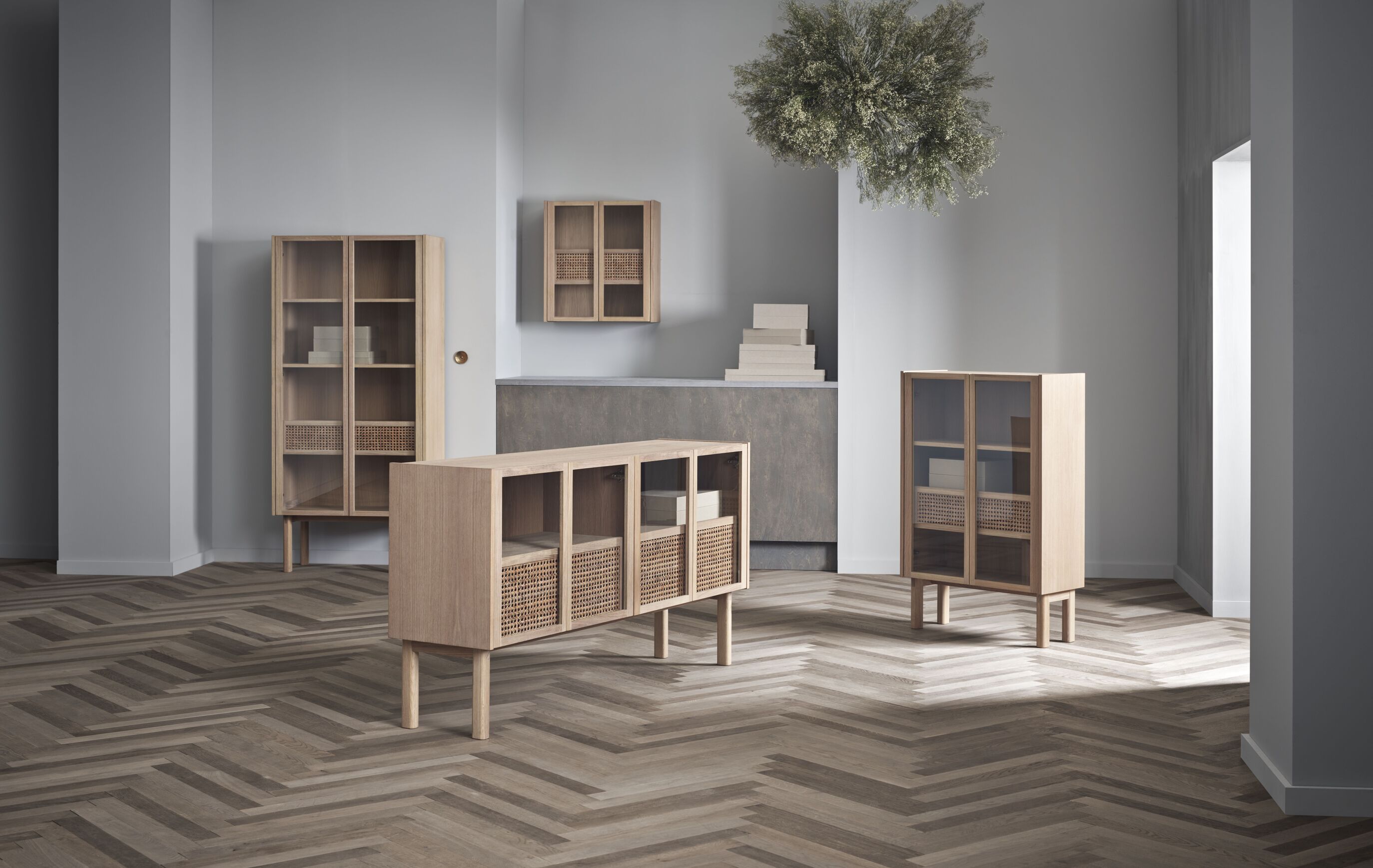 Kana -Wandschrank Eiche Holz