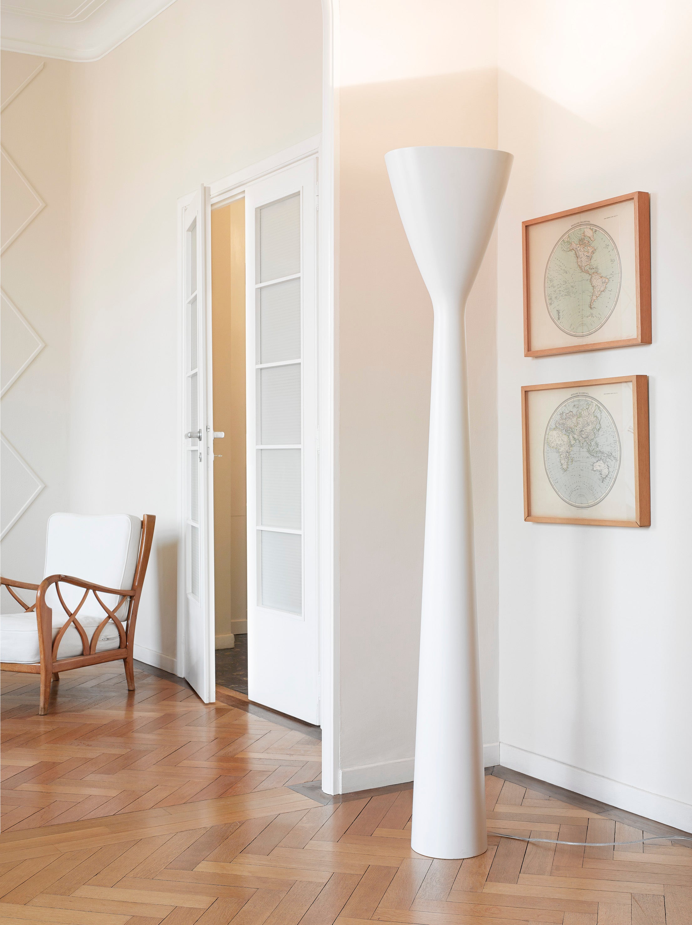 Carrara black floor lamp