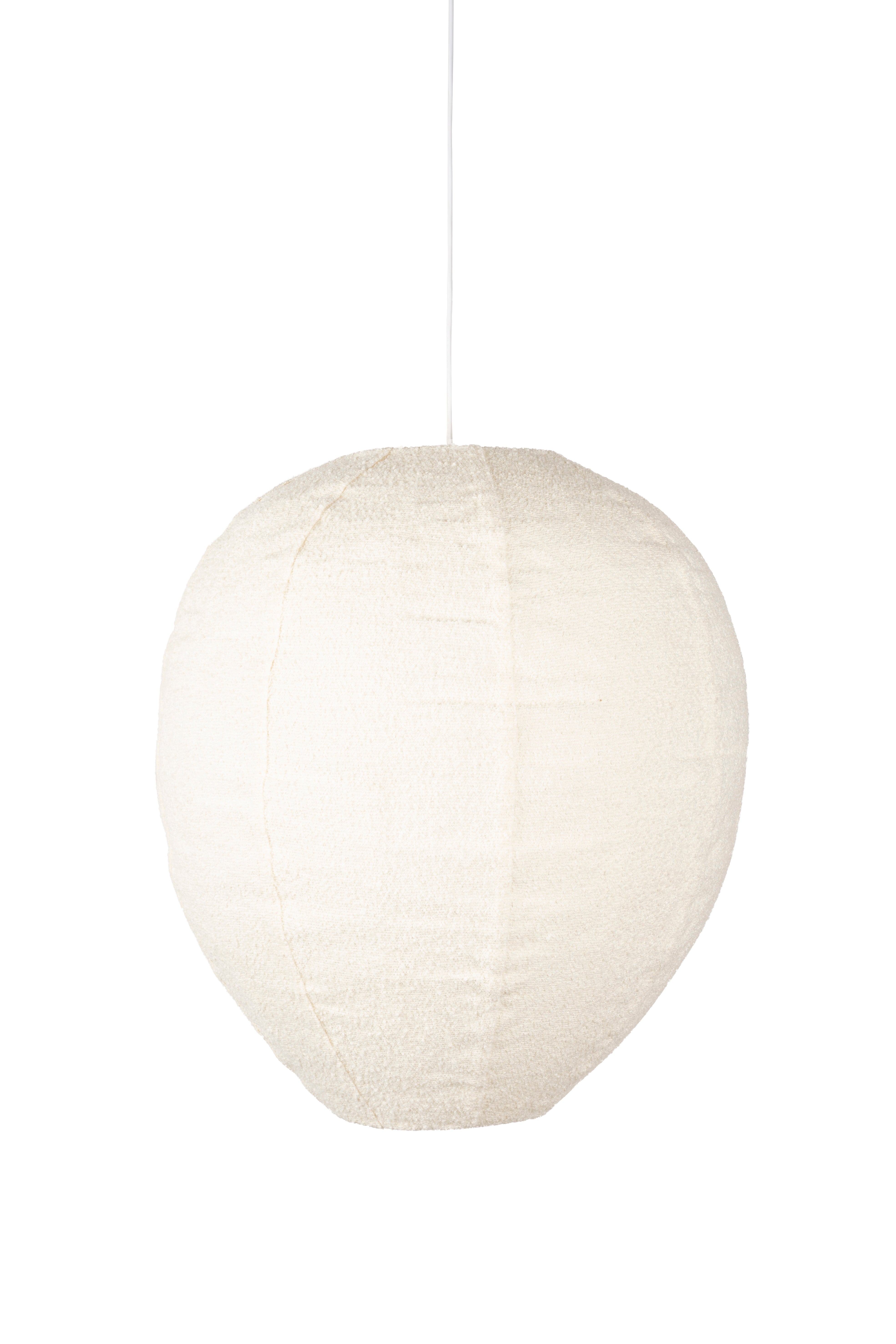 Hängelampe COCOON in cremefarbener Bouclé-Optik