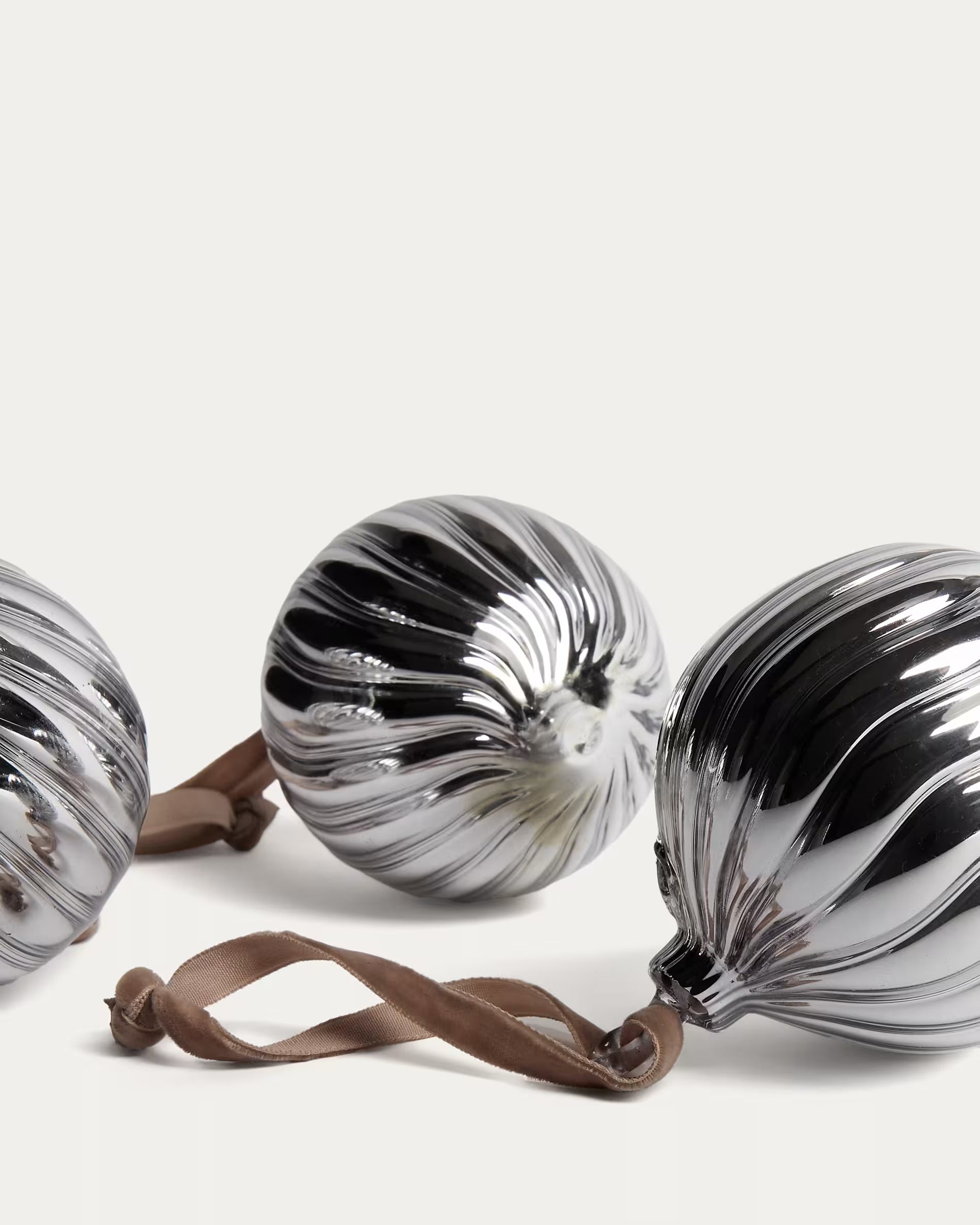 Weihnachtsbaumdekorationsset ORANEL silber