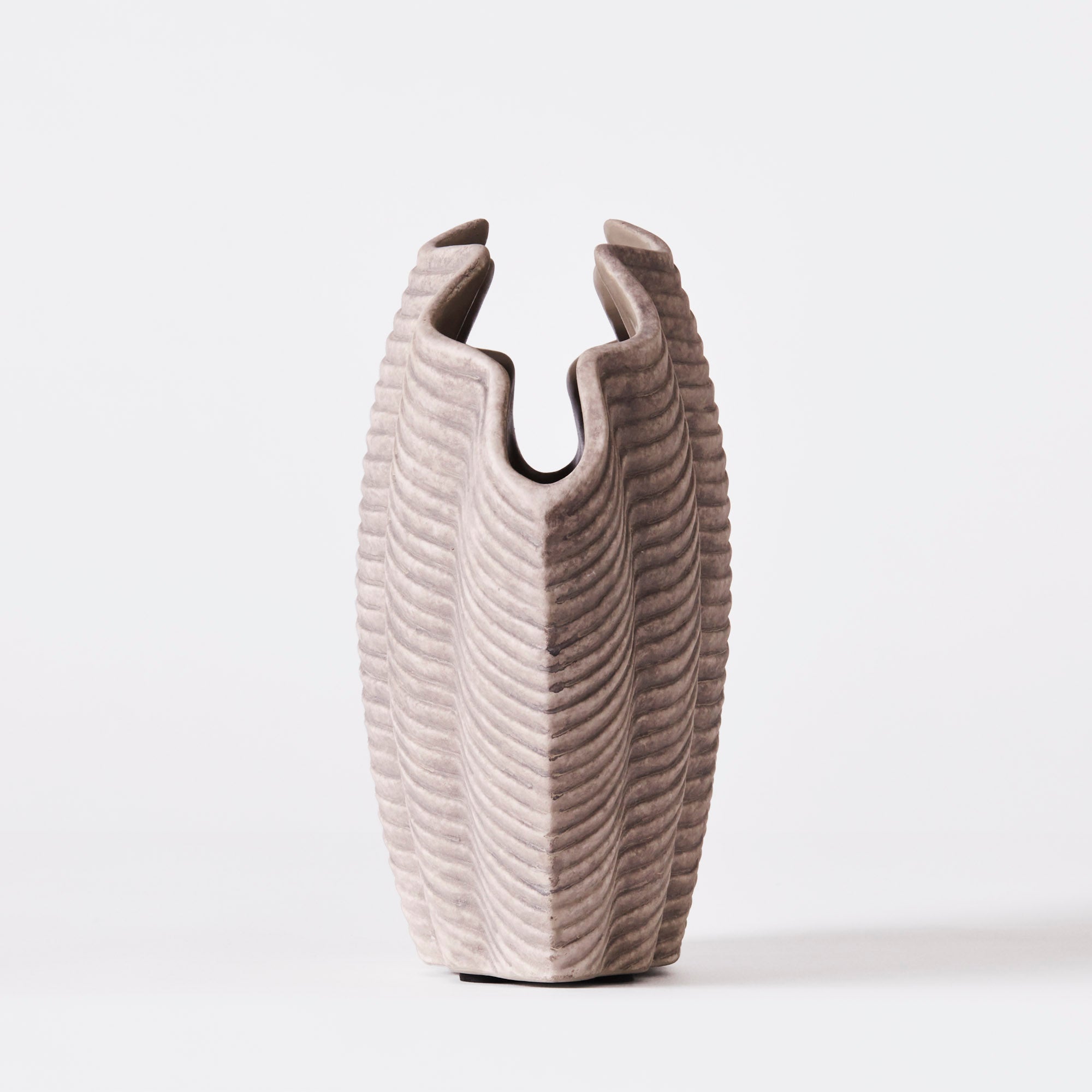 CONCHA vase gray ceramic