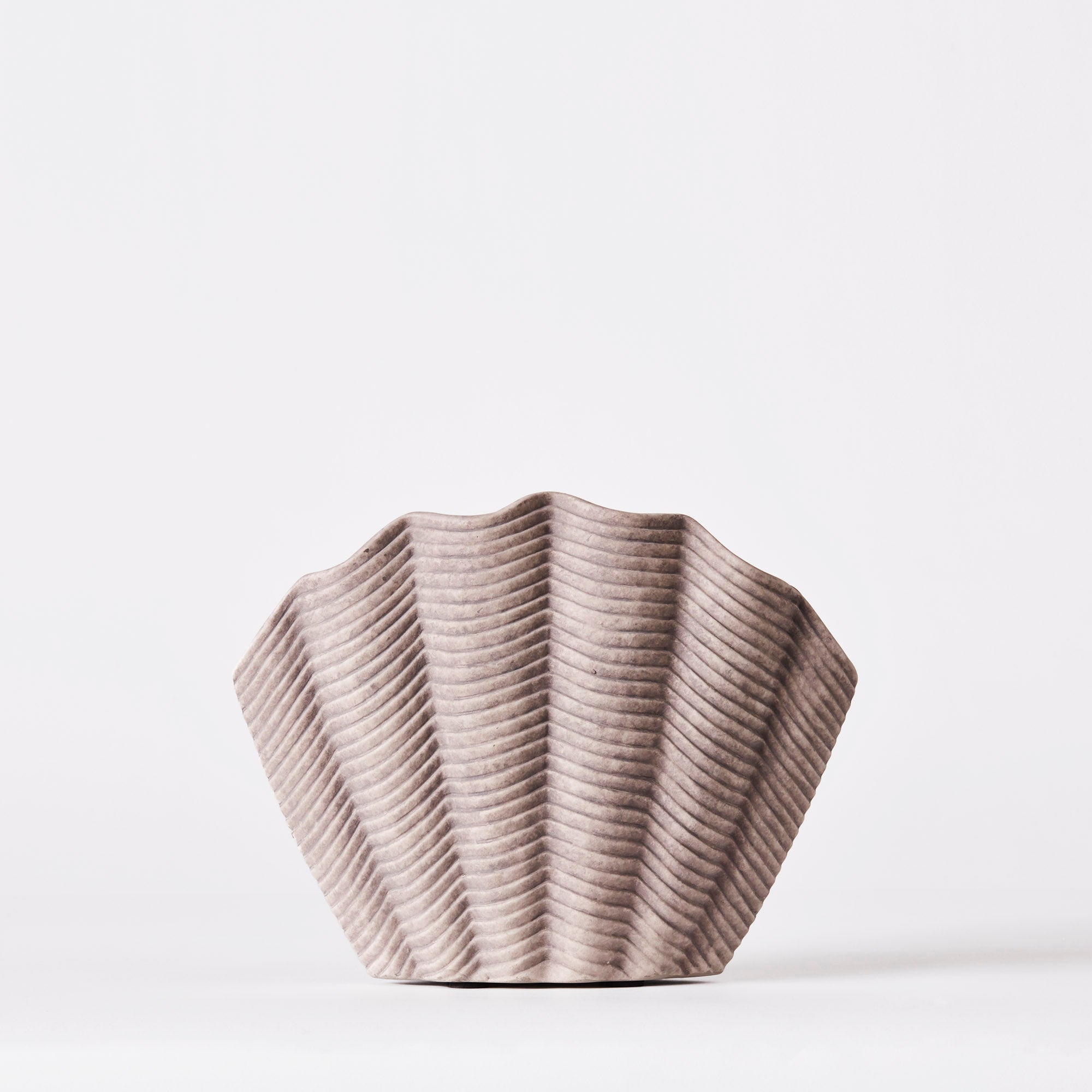 CONCHA vase gray ceramic
