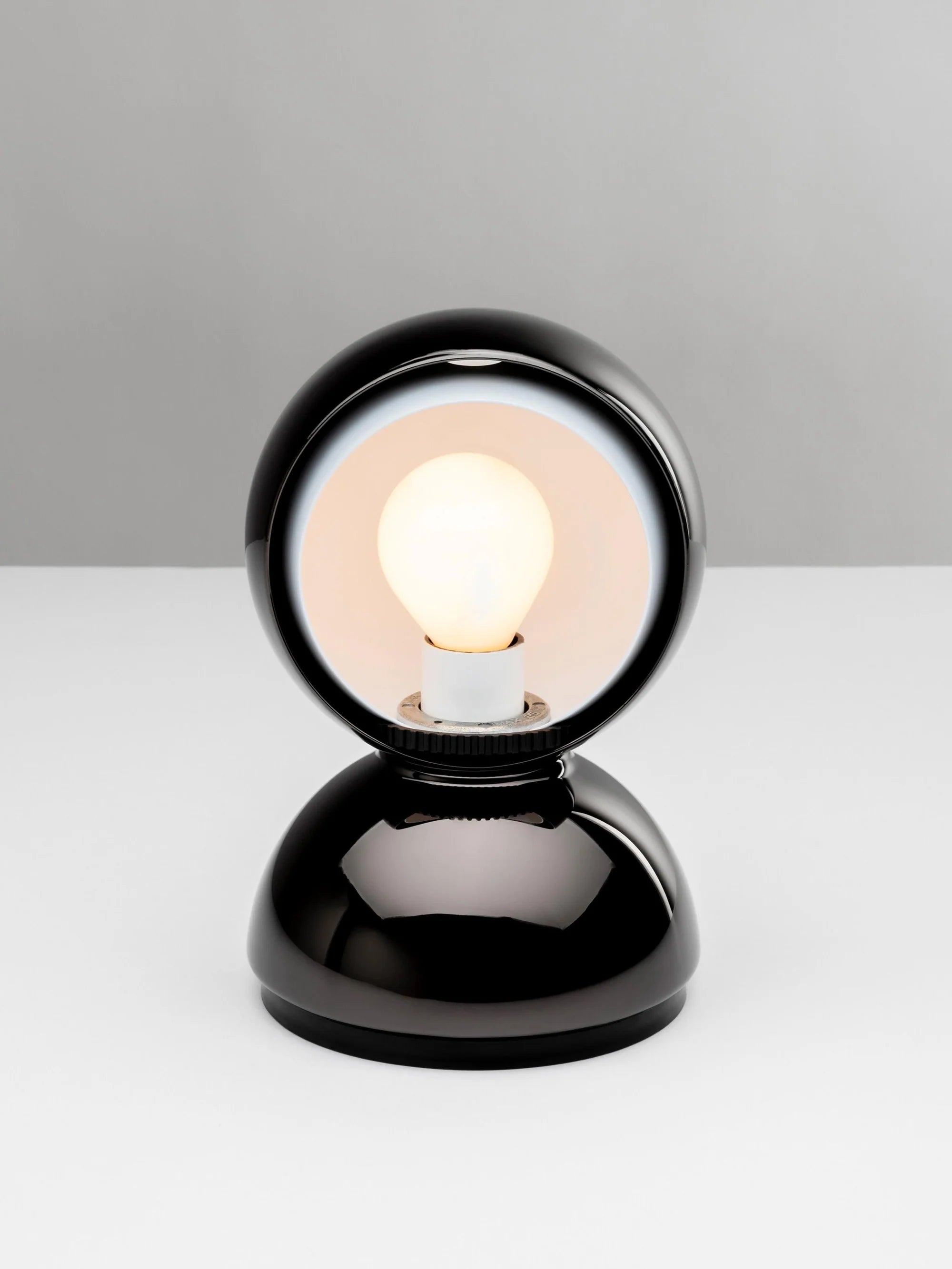 ECLISSE Black Table Lamp